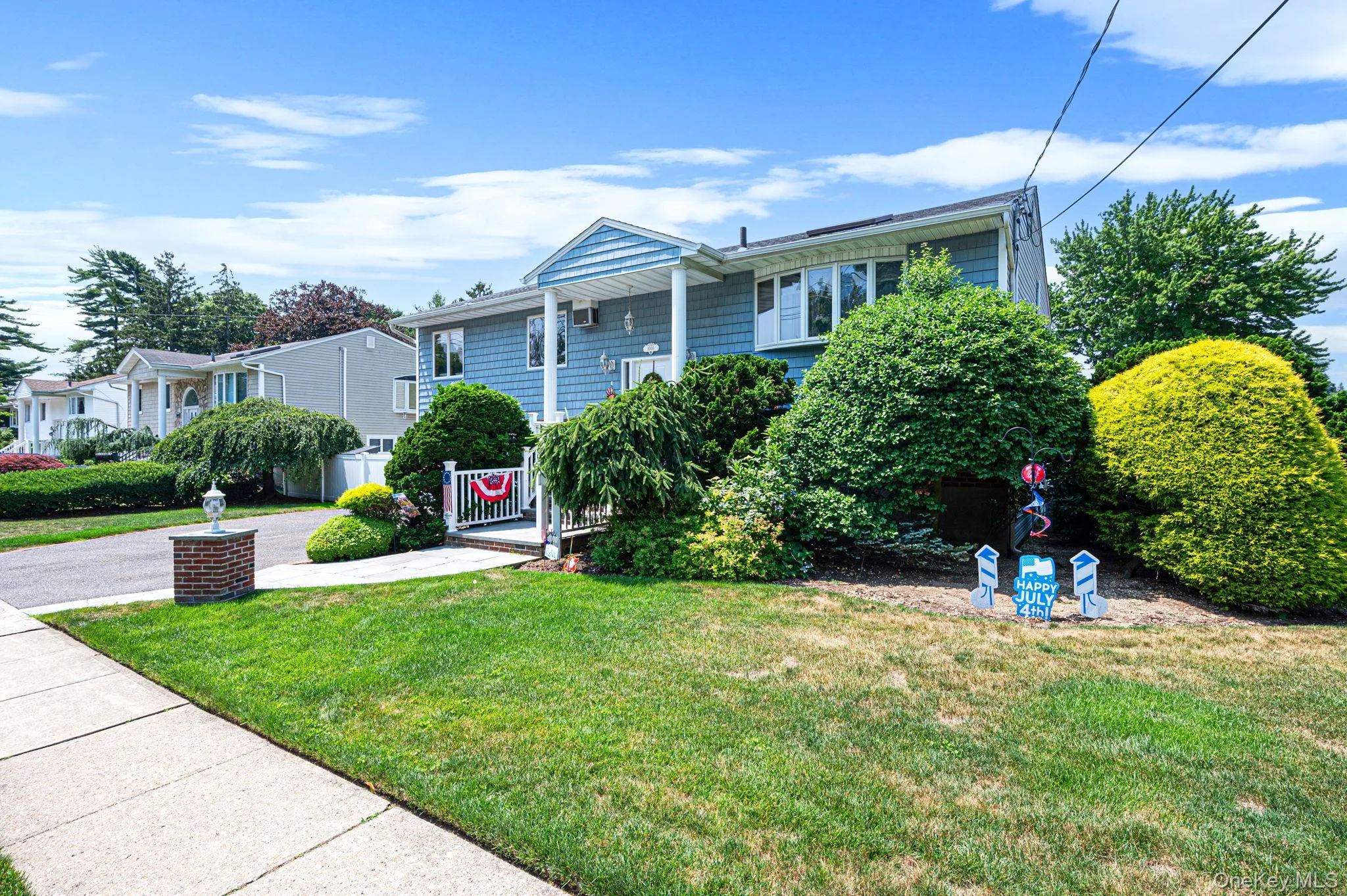 1000 Oakfield Avenue, Hempstead, NY, 4 Bedrooms Bedrooms, 8 Rooms Rooms,2 BathroomsBathrooms,Residential,For Rent,Oakfield,0,1012996 1000 Oakfield Avenue, Hempstead, NY, 4 Bedrooms Bedrooms, 8 Rooms Rooms,2 BathroomsBathrooms,Residential,For Rent,Oakfield,0,1012996