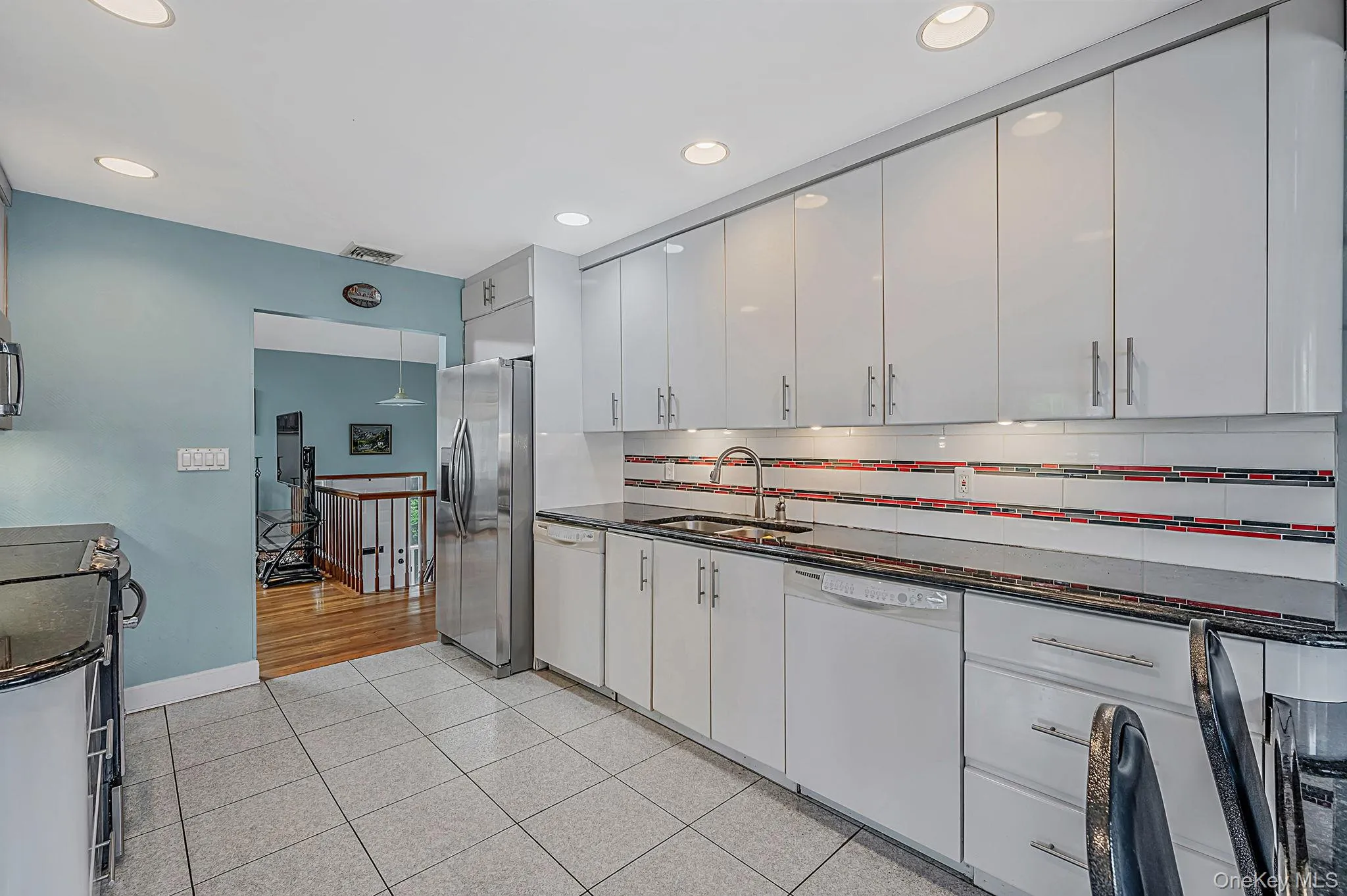 1000 Oakfield Avenue, Hempstead, NY, 4 Bedrooms Bedrooms, 8 Rooms Rooms,2 BathroomsBathrooms,Residential,For Rent,Oakfield,0,1012996 1000 Oakfield Avenue, Hempstead, NY, 4 Bedrooms Bedrooms, 8 Rooms Rooms,2 BathroomsBathrooms,Residential,For Rent,Oakfield,0,1012996