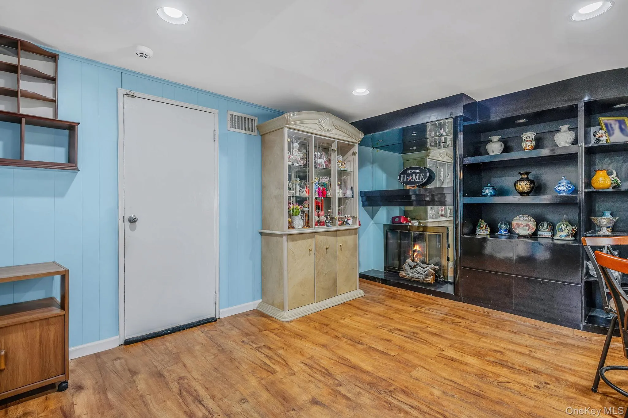 1000 Oakfield Avenue, Hempstead, NY, 4 Bedrooms Bedrooms, 8 Rooms Rooms,2 BathroomsBathrooms,Residential,For Rent,Oakfield,0,1012996 1000 Oakfield Avenue, Hempstead, NY, 4 Bedrooms Bedrooms, 8 Rooms Rooms,2 BathroomsBathrooms,Residential,For Rent,Oakfield,0,1012996