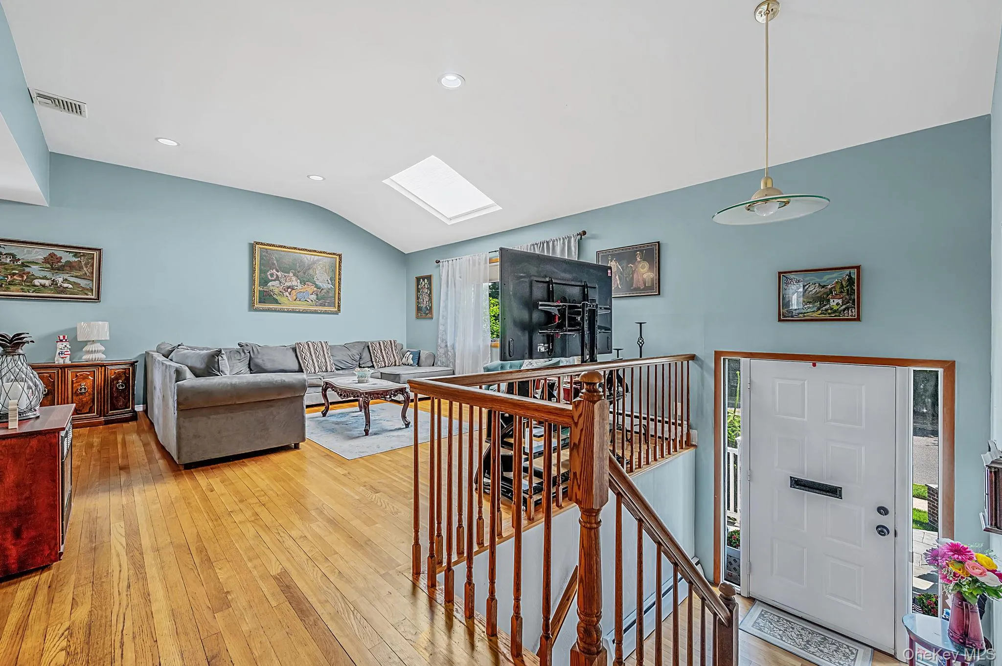 1000 Oakfield Avenue, Hempstead, NY, 4 Bedrooms Bedrooms, 8 Rooms Rooms,2 BathroomsBathrooms,Residential,For Rent,Oakfield,0,1012996 1000 Oakfield Avenue, Hempstead, NY, 4 Bedrooms Bedrooms, 8 Rooms Rooms,2 BathroomsBathrooms,Residential,For Rent,Oakfield,0,1012996