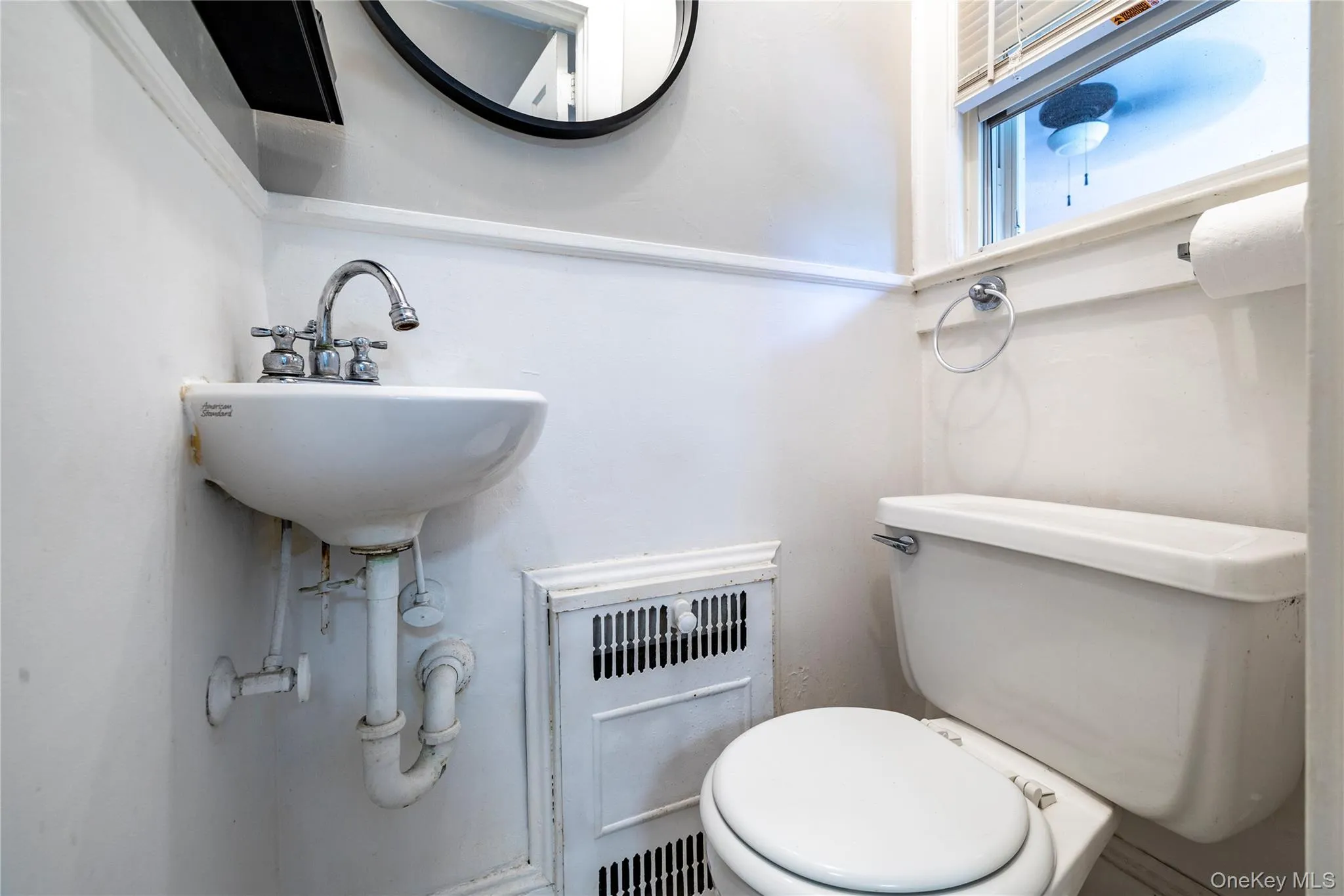 21 Maple Street, Hempstead, NY, 2 Bedrooms Bedrooms, 5 Rooms Rooms,1 BathroomBathrooms,Residential,For Rent,Maple,0,1012997 21 Maple Street, Hempstead, NY, 2 Bedrooms Bedrooms, 5 Rooms Rooms,1 BathroomBathrooms,Residential,For Rent,Maple,0,1012997