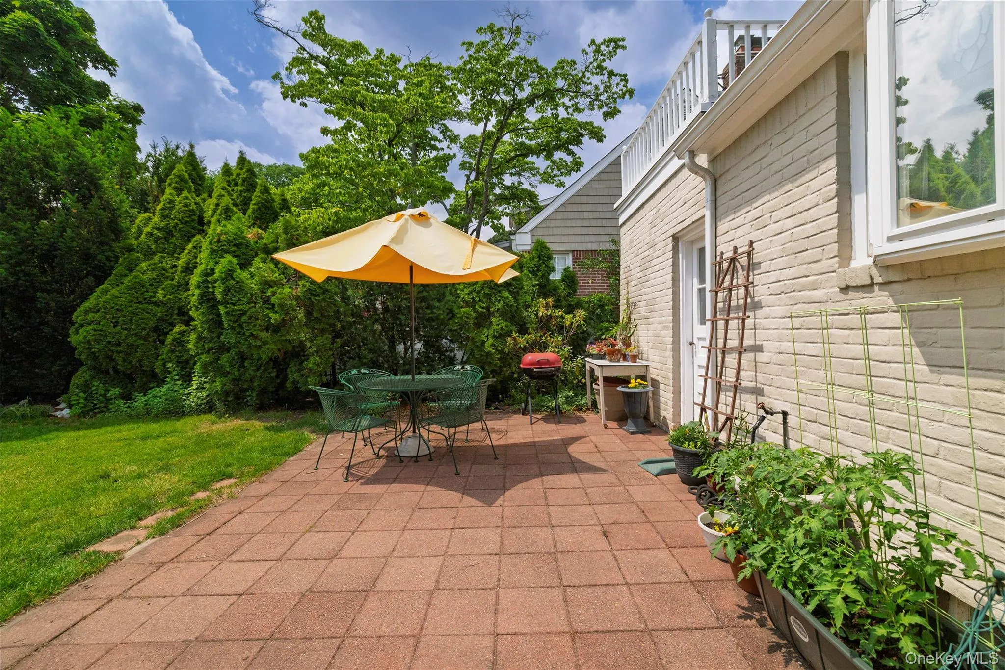 21 Maple Street, Hempstead, NY, 2 Bedrooms Bedrooms, 5 Rooms Rooms,1 BathroomBathrooms,Residential,For Rent,Maple,0,1012997 21 Maple Street, Hempstead, NY, 2 Bedrooms Bedrooms, 5 Rooms Rooms,1 BathroomBathrooms,Residential,For Rent,Maple,0,1012997