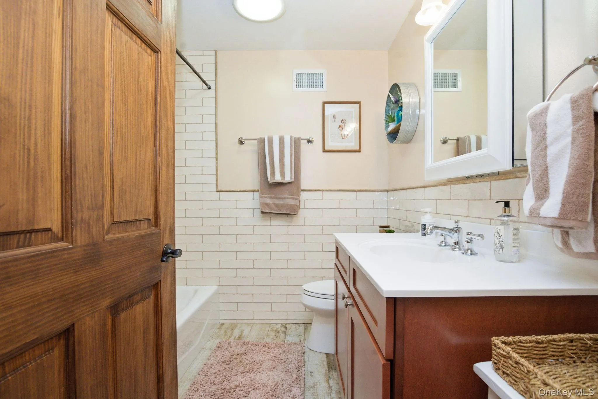 17 Fowler Avenue, Cortlandt, NY, 3 Bedrooms Bedrooms, 7 Rooms Rooms,2 BathroomsBathrooms,Residential,For Rent,Fowler,0,1013001 17 Fowler Avenue, Cortlandt, NY, 3 Bedrooms Bedrooms, 7 Rooms Rooms,2 BathroomsBathrooms,Residential,For Rent,Fowler,0,1013001