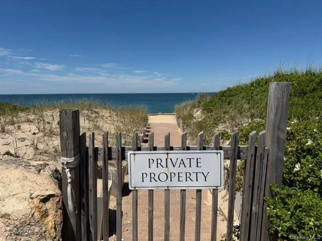 33 Gannet Drive, East Hampton, NY, 3 Bedrooms Bedrooms, 6 Rooms Rooms,2 BathroomsBathrooms,Residential Lease,For Rent,Gannet,0,1013004 33 Gannet Drive, East Hampton, NY, 3 Bedrooms Bedrooms, 6 Rooms Rooms,2 BathroomsBathrooms,Residential Lease,For Rent,Gannet,0,1013004