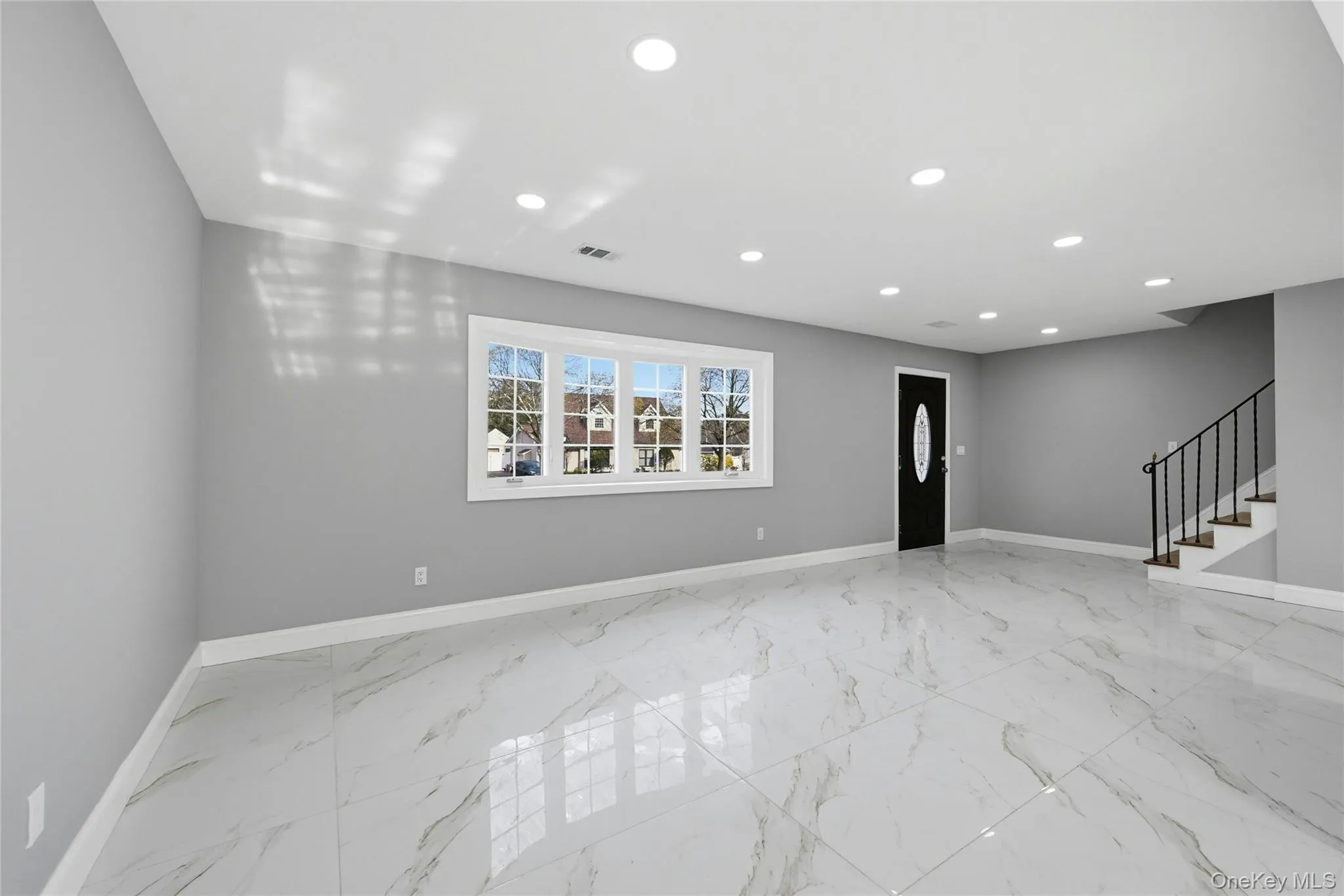 10 Curlin Lane, Smithtown, NY, 4 Bedrooms Bedrooms, 8 Rooms Rooms,2 BathroomsBathrooms,Residential,For Rent,Curlin,0,1013005 10 Curlin Lane, Smithtown, NY, 4 Bedrooms Bedrooms, 8 Rooms Rooms,2 BathroomsBathrooms,Residential,For Rent,Curlin,0,1013005
