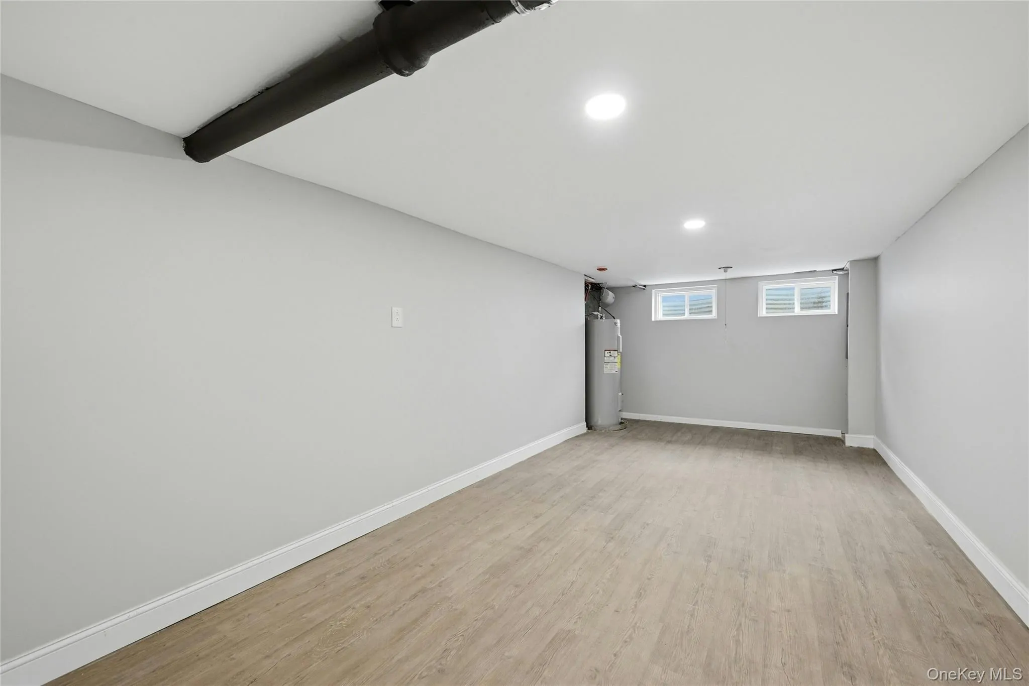 10 Curlin Lane, Smithtown, NY, 4 Bedrooms Bedrooms, 8 Rooms Rooms,2 BathroomsBathrooms,Residential,For Rent,Curlin,0,1013005 10 Curlin Lane, Smithtown, NY, 4 Bedrooms Bedrooms, 8 Rooms Rooms,2 BathroomsBathrooms,Residential,For Rent,Curlin,0,1013005