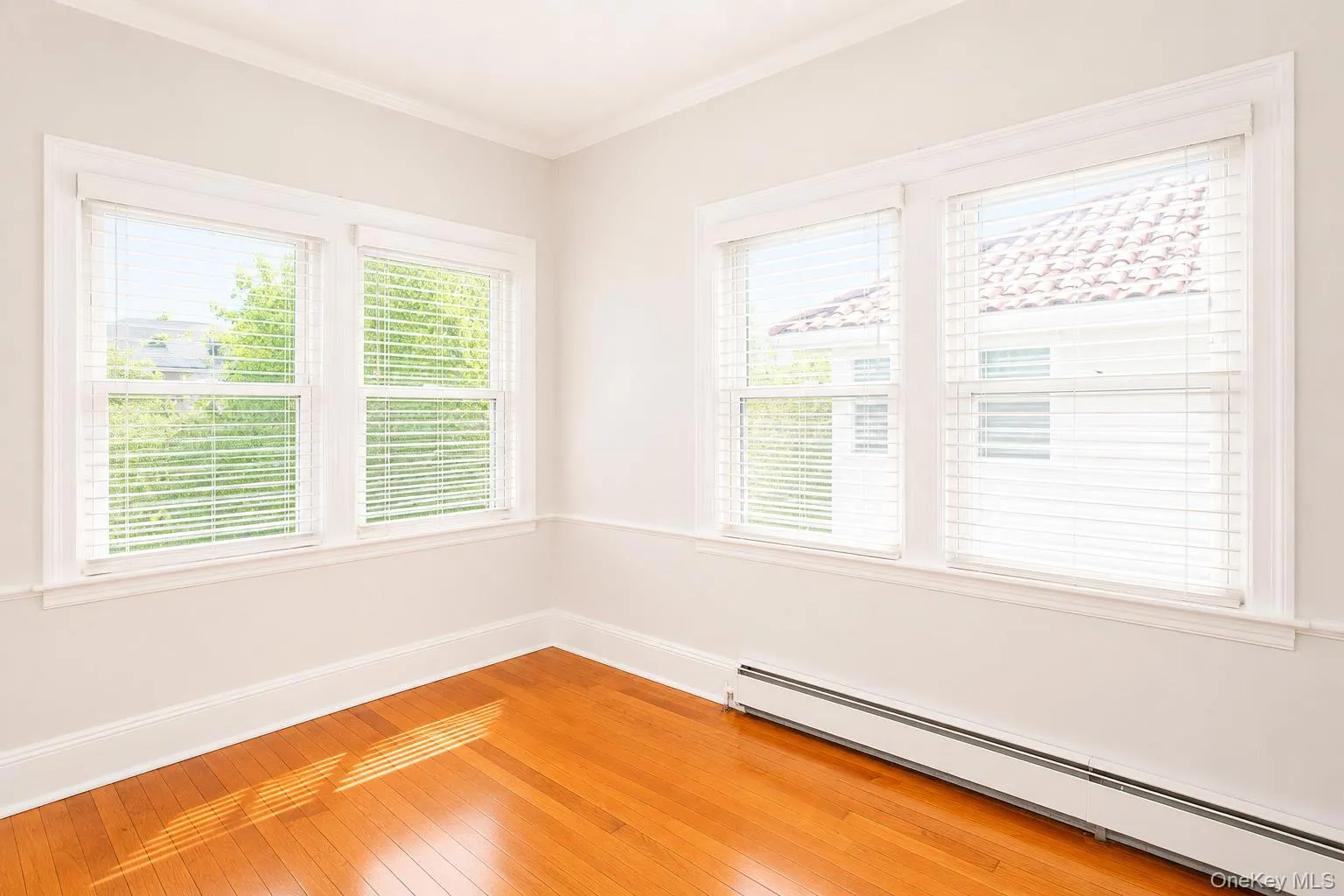 15 Walnut Street, Long Beach, NY, 2 Bedrooms Bedrooms, 5 Rooms Rooms,1 BathroomBathrooms,Residential Lease,For Rent,Walnut,0,1013009 15 Walnut Street, Long Beach, NY, 2 Bedrooms Bedrooms, 5 Rooms Rooms,1 BathroomBathrooms,Residential Lease,For Rent,Walnut,0,1013009