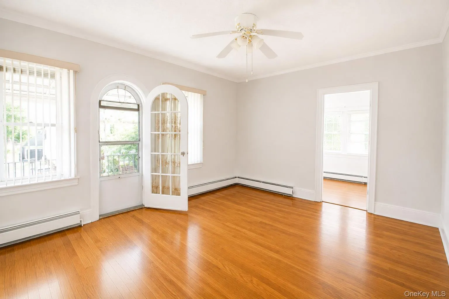 15 Walnut Street, Long Beach, NY, 2 Bedrooms Bedrooms, 5 Rooms Rooms,1 BathroomBathrooms,Residential Lease,For Rent,Walnut,0,1013009 15 Walnut Street, Long Beach, NY, 2 Bedrooms Bedrooms, 5 Rooms Rooms,1 BathroomBathrooms,Residential Lease,For Rent,Walnut,0,1013009