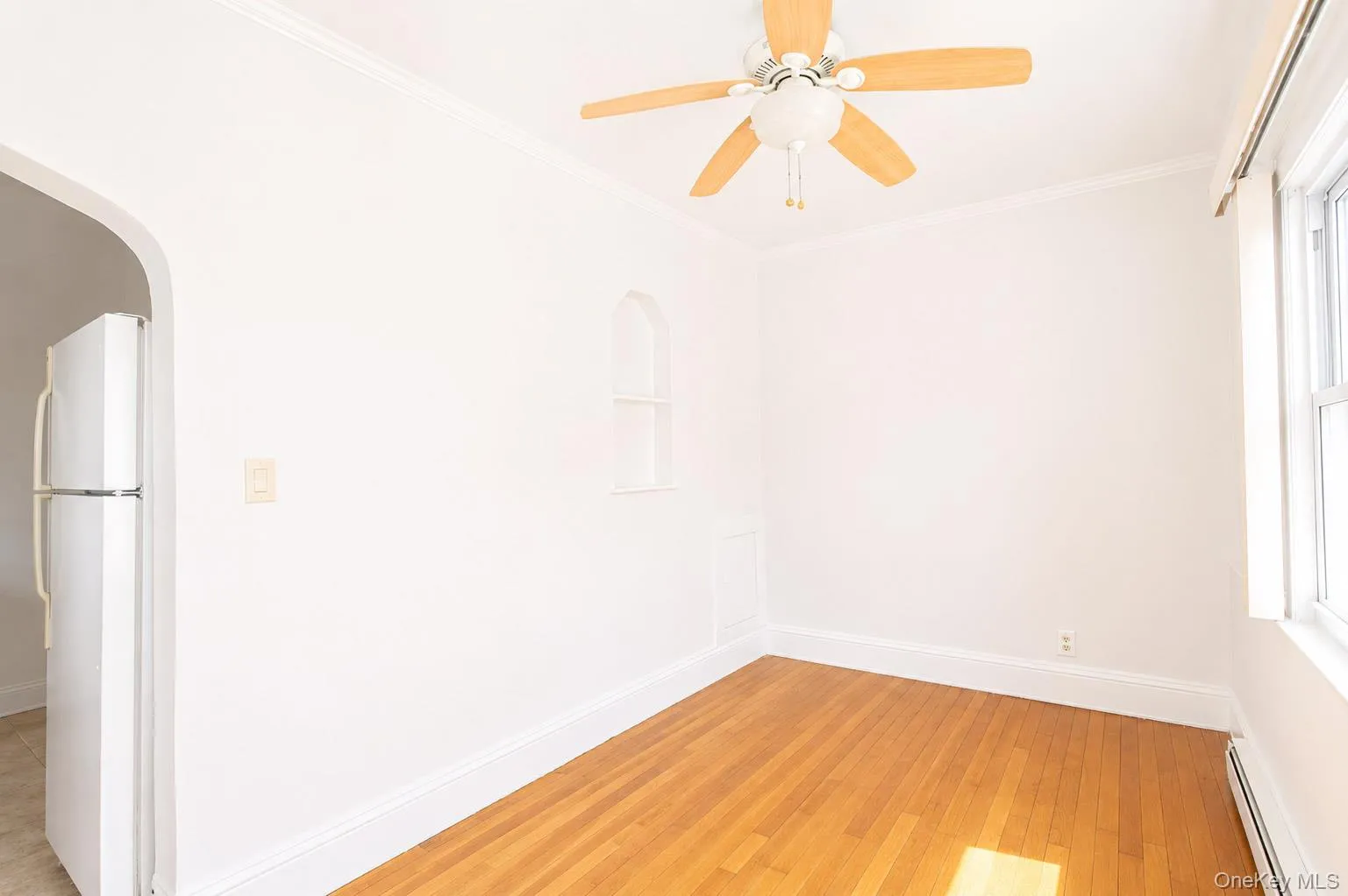 15 Walnut Street, Long Beach, NY, 2 Bedrooms Bedrooms, 5 Rooms Rooms,1 BathroomBathrooms,Residential Lease,For Rent,Walnut,0,1013009 15 Walnut Street, Long Beach, NY, 2 Bedrooms Bedrooms, 5 Rooms Rooms,1 BathroomBathrooms,Residential Lease,For Rent,Walnut,0,1013009