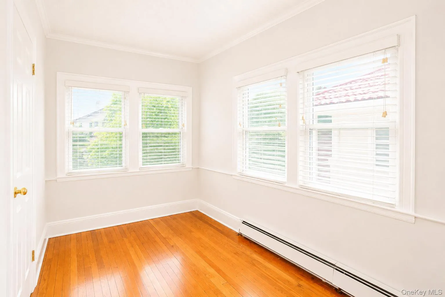 15 Walnut Street, Long Beach, NY, 2 Bedrooms Bedrooms, 5 Rooms Rooms,1 BathroomBathrooms,Residential Lease,For Rent,Walnut,0,1013009 15 Walnut Street, Long Beach, NY, 2 Bedrooms Bedrooms, 5 Rooms Rooms,1 BathroomBathrooms,Residential Lease,For Rent,Walnut,0,1013009
