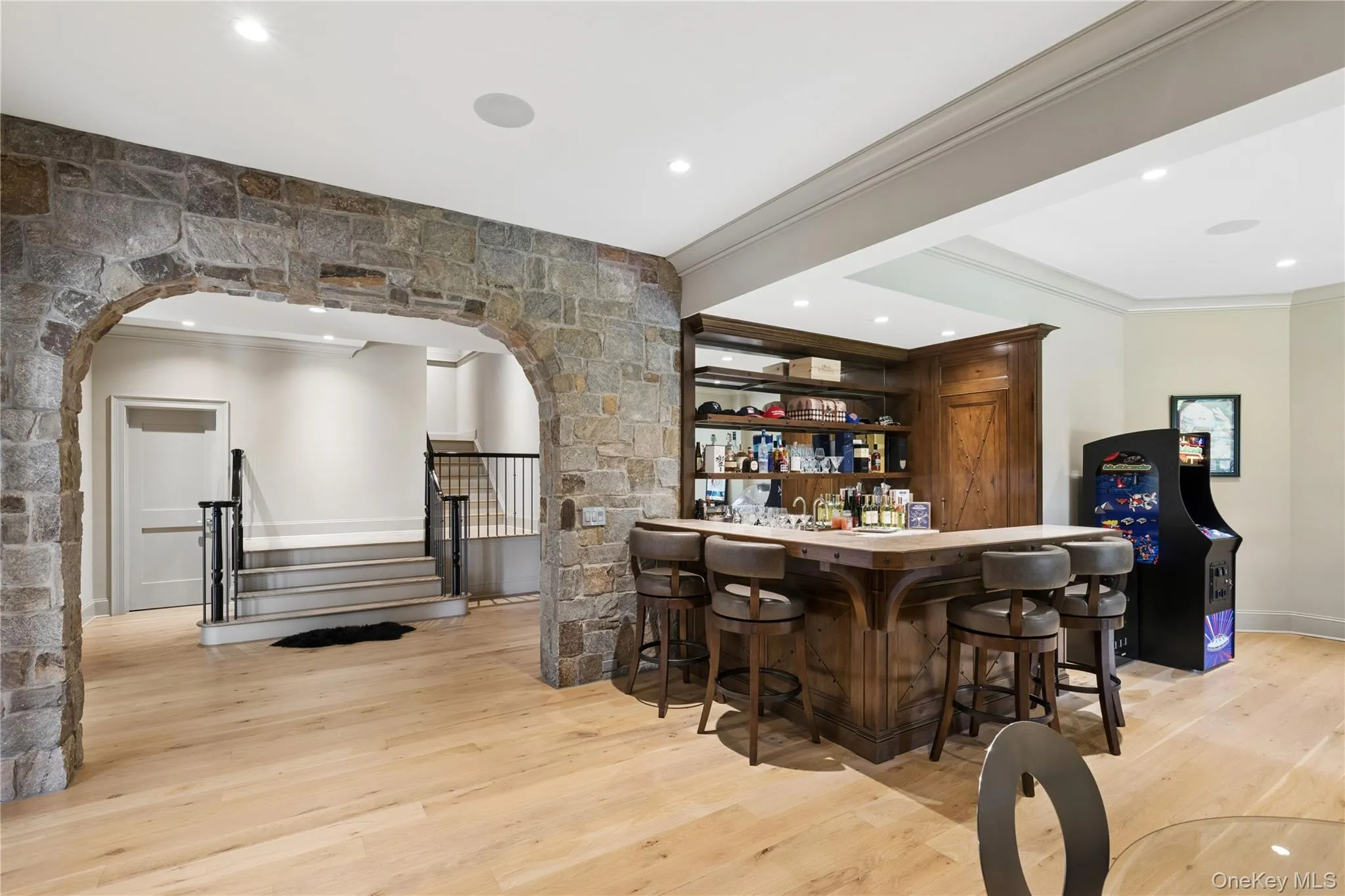#510 Cedar Swamp Road, Oyster Bay, NY, 6 Bedrooms Bedrooms, 21 Rooms Rooms,7 BathroomsBathrooms,Residential,For Rent,Cedar Swamp,0,1013010 #510 Cedar Swamp Road, Oyster Bay, NY, 6 Bedrooms Bedrooms, 21 Rooms Rooms,7 BathroomsBathrooms,Residential,For Rent,Cedar Swamp,0,1013010