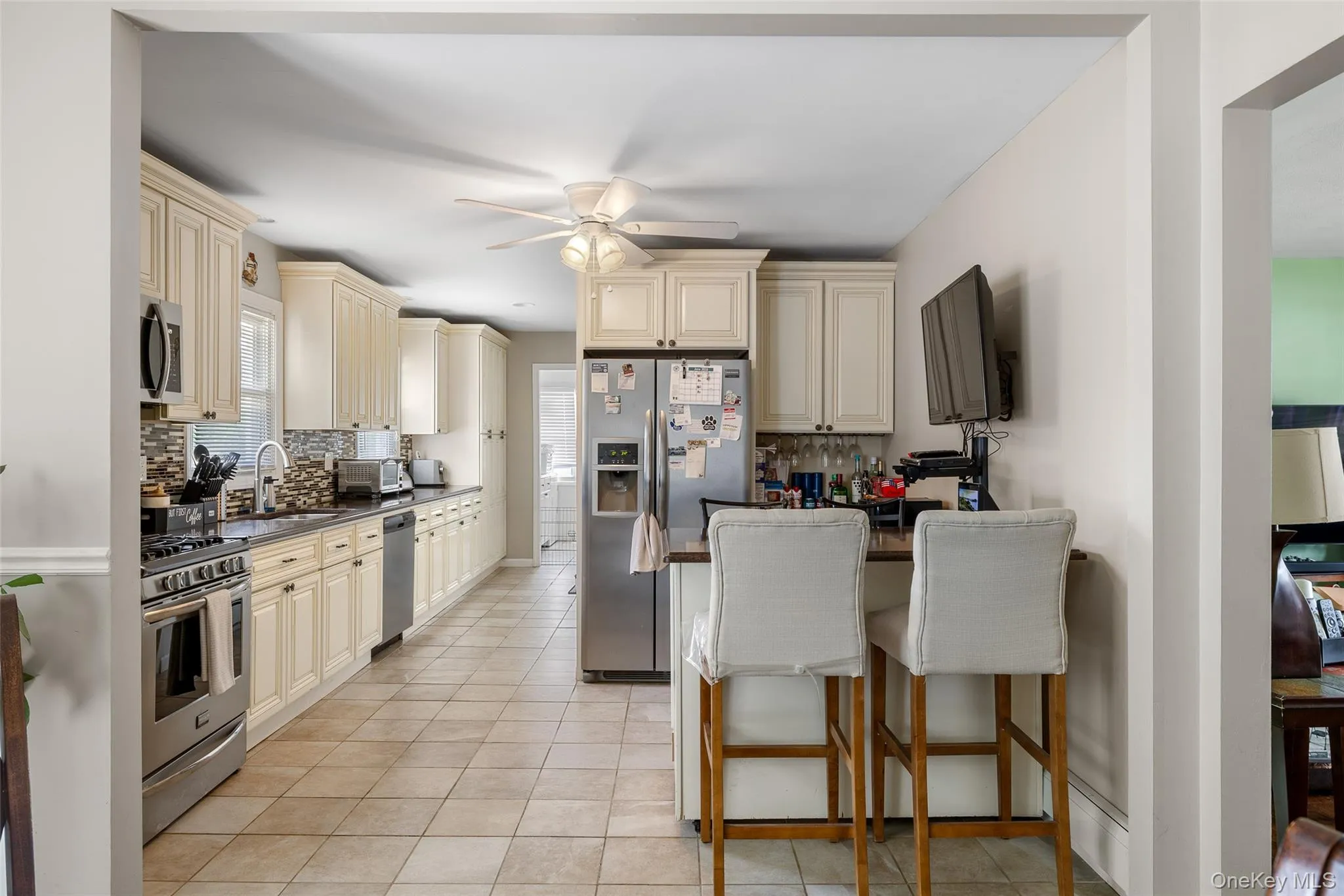 145 Lido Prom, Babylon, NY, 3 Bedrooms Bedrooms, 9 Rooms Rooms,2 BathroomsBathrooms,Residential,For Rent,Lido,0,1013011 145 Lido Prom, Babylon, NY, 3 Bedrooms Bedrooms, 9 Rooms Rooms,2 BathroomsBathrooms,Residential,For Rent,Lido,0,1013011