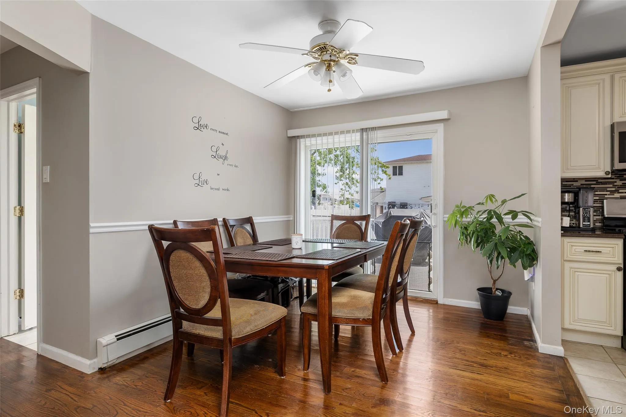 145 Lido Prom, Babylon, NY, 3 Bedrooms Bedrooms, 9 Rooms Rooms,2 BathroomsBathrooms,Residential,For Rent,Lido,0,1013011 145 Lido Prom, Babylon, NY, 3 Bedrooms Bedrooms, 9 Rooms Rooms,2 BathroomsBathrooms,Residential,For Rent,Lido,0,1013011
