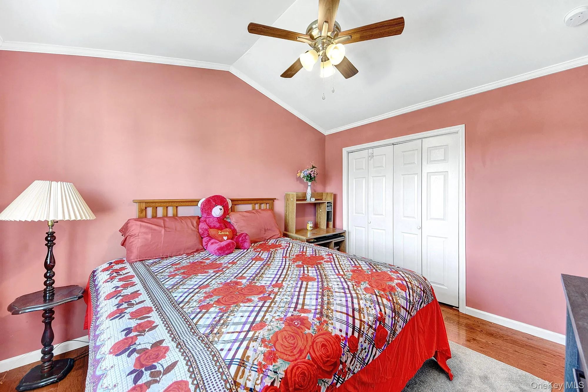 Large second bedroom with high ceilings, big windows and hardwood floors Large second bedroom with high ceilings, big windows and hardwood floors