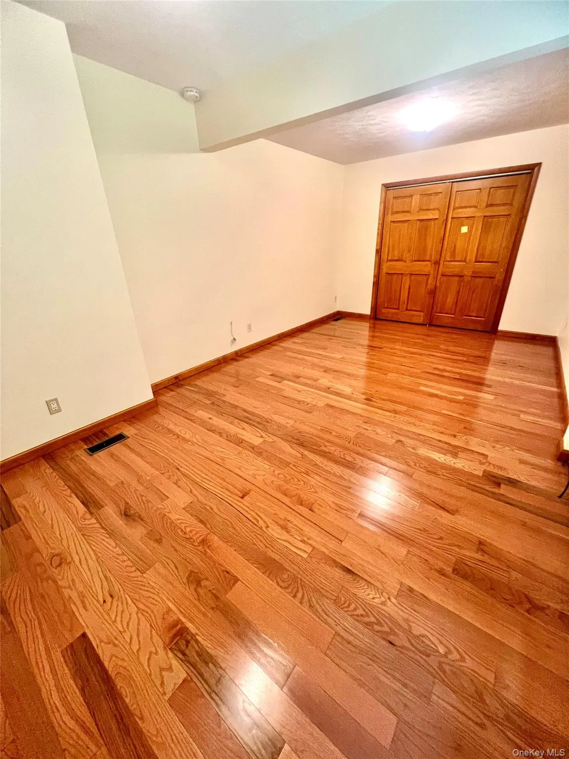 950 Route 17m, Wallkill, NY, 3 Bedrooms Bedrooms, 8 Rooms Rooms,1 BathroomBathrooms,Residential Lease,For Rent,Route 17m,0,1013027 950 Route 17m, Wallkill, NY, 3 Bedrooms Bedrooms, 8 Rooms Rooms,1 BathroomBathrooms,Residential Lease,For Rent,Route 17m,0,1013027