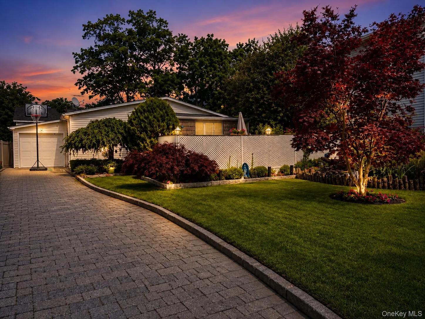 110 Roosevelt Avenue, Hempstead, NY, 3 Bedrooms Bedrooms, 9 Rooms Rooms,3 BathroomsBathrooms,Residential,For Rent,Roosevelt,0,1013035 110 Roosevelt Avenue, Hempstead, NY, 3 Bedrooms Bedrooms, 9 Rooms Rooms,3 BathroomsBathrooms,Residential,For Rent,Roosevelt,0,1013035