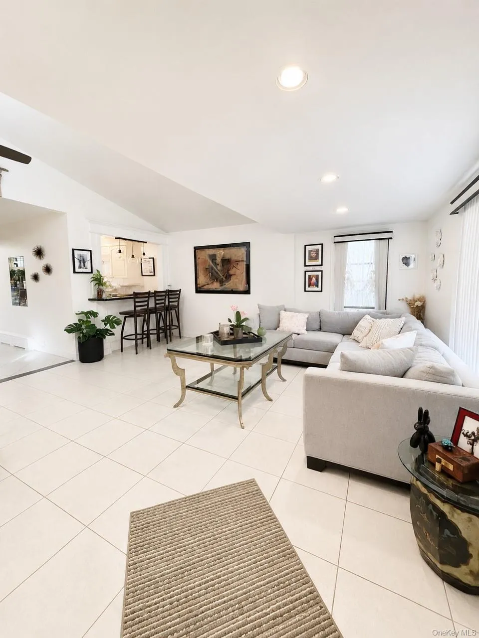 110 Roosevelt Avenue, Hempstead, NY, 3 Bedrooms Bedrooms, 9 Rooms Rooms,3 BathroomsBathrooms,Residential,For Rent,Roosevelt,0,1013035 110 Roosevelt Avenue, Hempstead, NY, 3 Bedrooms Bedrooms, 9 Rooms Rooms,3 BathroomsBathrooms,Residential,For Rent,Roosevelt,0,1013035