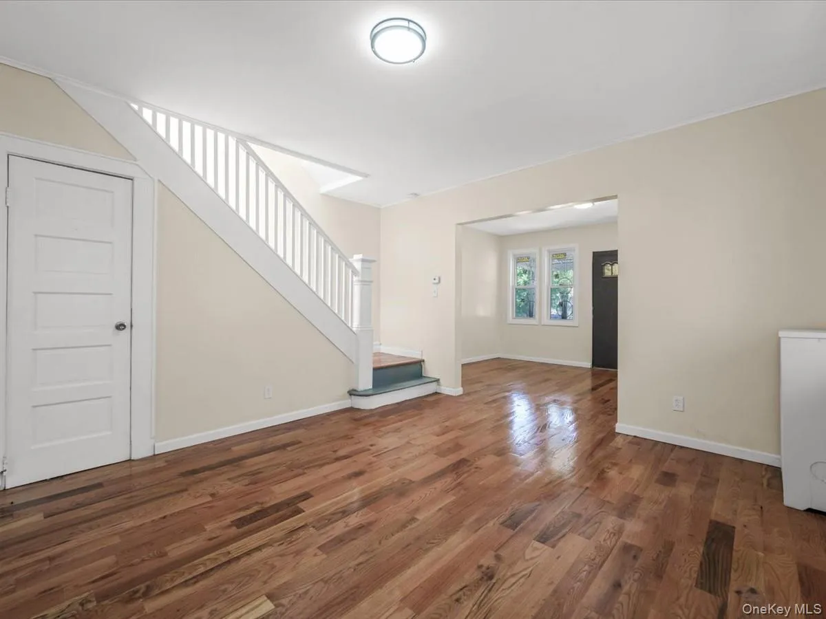 115-48 146th Street, New York, NY, 3 Bedrooms Bedrooms, 6 Rooms Rooms,2 BathroomsBathrooms,Residential,For Rent,146th,0,1013039 115-48 146th Street, New York, NY, 3 Bedrooms Bedrooms, 6 Rooms Rooms,2 BathroomsBathrooms,Residential,For Rent,146th,0,1013039