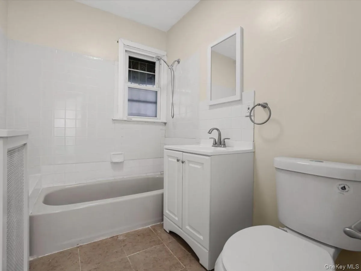 115-48 146th Street, New York, NY, 3 Bedrooms Bedrooms, 6 Rooms Rooms,2 BathroomsBathrooms,Residential,For Rent,146th,0,1013039 115-48 146th Street, New York, NY, 3 Bedrooms Bedrooms, 6 Rooms Rooms,2 BathroomsBathrooms,Residential,For Rent,146th,0,1013039