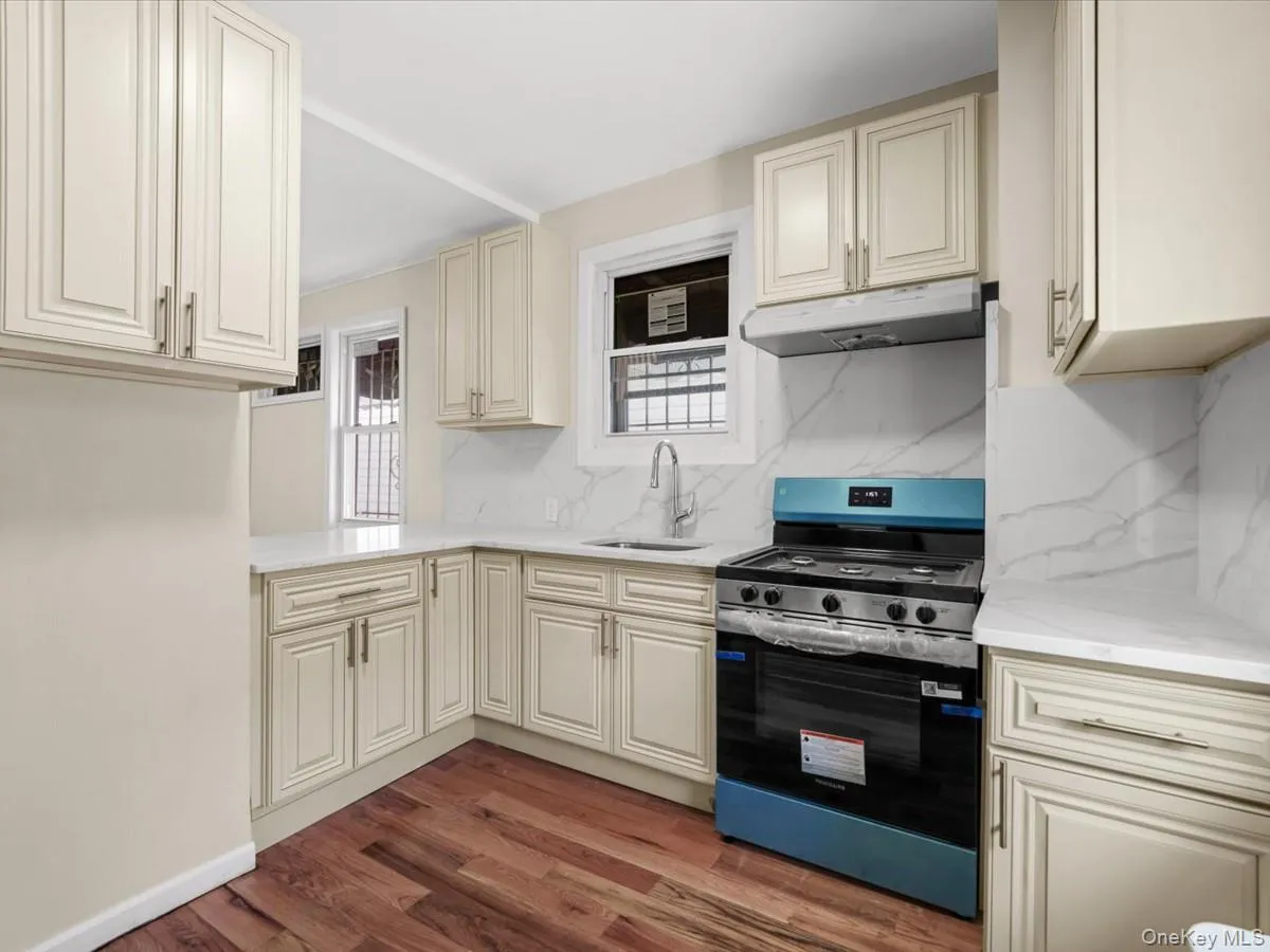 115-48 146th Street, New York, NY, 3 Bedrooms Bedrooms, 6 Rooms Rooms,2 BathroomsBathrooms,Residential,For Rent,146th,0,1013039 115-48 146th Street, New York, NY, 3 Bedrooms Bedrooms, 6 Rooms Rooms,2 BathroomsBathrooms,Residential,For Rent,146th,0,1013039