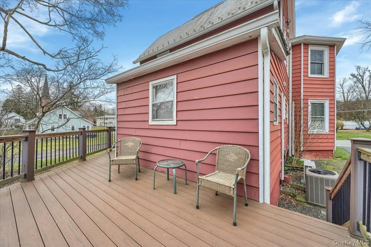 49 Clinton Street, Cornwall, NY, 3 Bedrooms Bedrooms, 7 Rooms Rooms,2 BathroomsBathrooms,Residential Lease,For Rent,Clinton,0,1013045 49 Clinton Street, Cornwall, NY, 3 Bedrooms Bedrooms, 7 Rooms Rooms,2 BathroomsBathrooms,Residential Lease,For Rent,Clinton,0,1013045