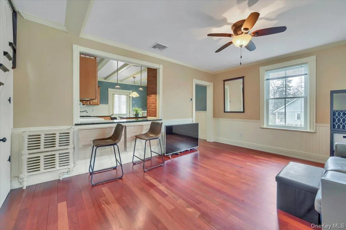 49 Clinton Street, Cornwall, NY, 3 Bedrooms Bedrooms, 7 Rooms Rooms,2 BathroomsBathrooms,Residential Lease,For Rent,Clinton,0,1013045 49 Clinton Street, Cornwall, NY, 3 Bedrooms Bedrooms, 7 Rooms Rooms,2 BathroomsBathrooms,Residential Lease,For Rent,Clinton,0,1013045