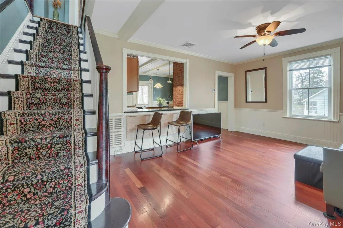 49 Clinton Street, Cornwall, NY, 3 Bedrooms Bedrooms, 7 Rooms Rooms,2 BathroomsBathrooms,Residential Lease,For Rent,Clinton,0,1013045 49 Clinton Street, Cornwall, NY, 3 Bedrooms Bedrooms, 7 Rooms Rooms,2 BathroomsBathrooms,Residential Lease,For Rent,Clinton,0,1013045