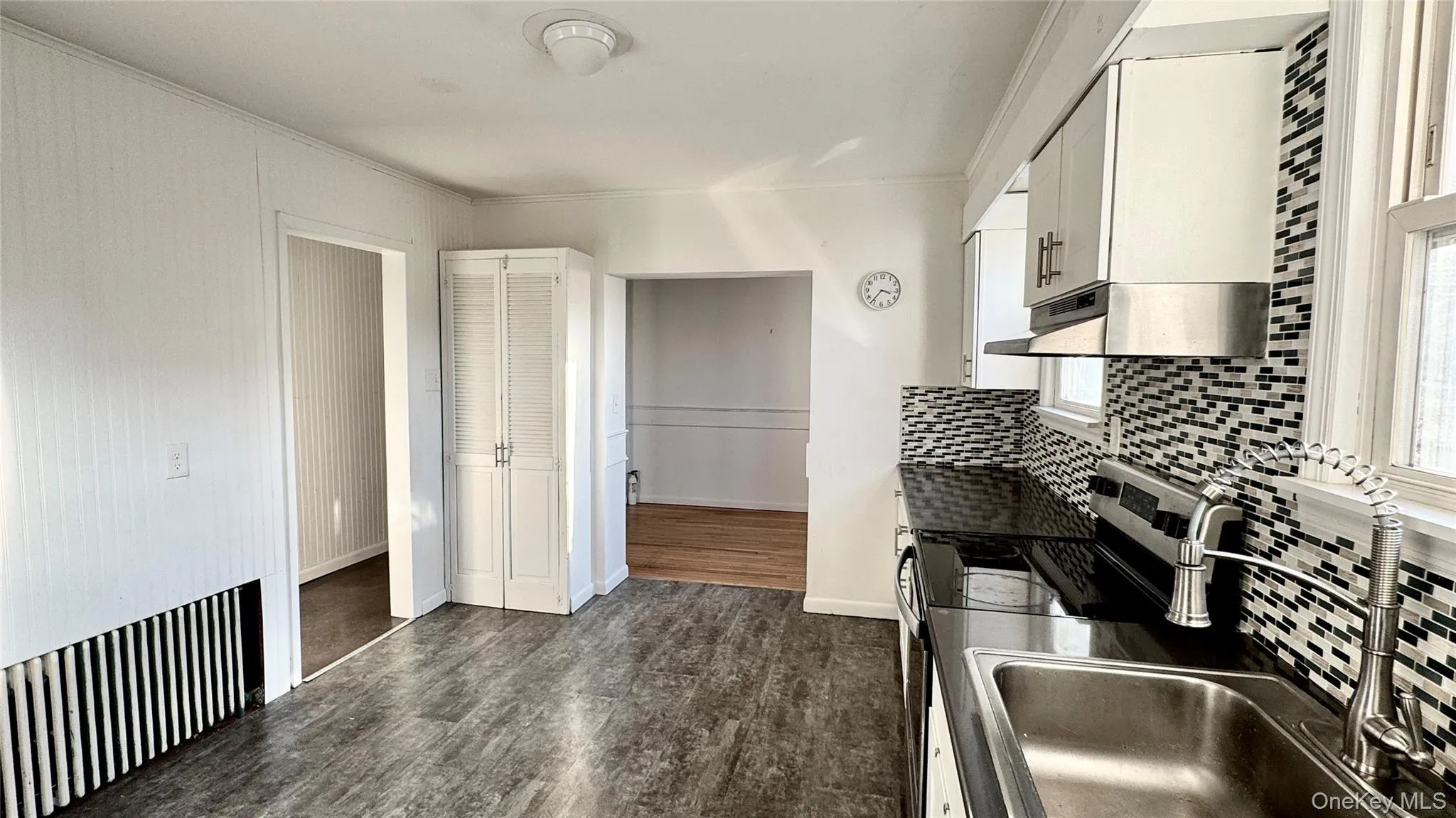 4 Rose Street, Islip, NY, 3 Bedrooms Bedrooms, 7 Rooms Rooms,2 BathroomsBathrooms,Residential Lease,For Rent,Rose,0,1013050 4 Rose Street, Islip, NY, 3 Bedrooms Bedrooms, 7 Rooms Rooms,2 BathroomsBathrooms,Residential Lease,For Rent,Rose,0,1013050