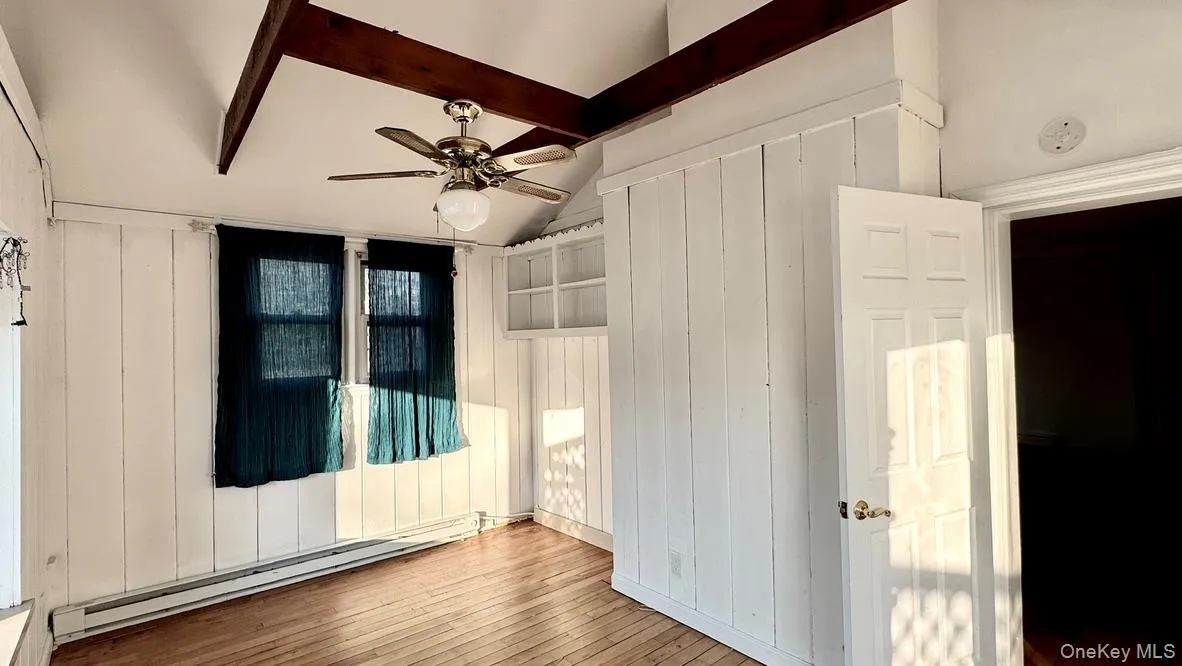 4 Rose Street, Islip, NY, 3 Bedrooms Bedrooms, 7 Rooms Rooms,2 BathroomsBathrooms,Residential Lease,For Rent,Rose,0,1013050 4 Rose Street, Islip, NY, 3 Bedrooms Bedrooms, 7 Rooms Rooms,2 BathroomsBathrooms,Residential Lease,For Rent,Rose,0,1013050