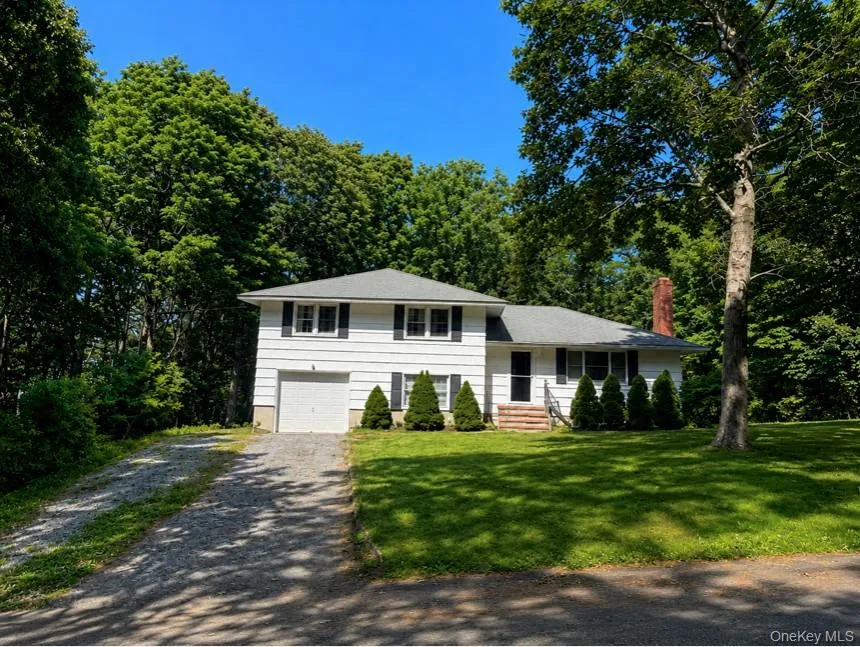 185 Holden Avenue, Southold, NY, 4 Bedrooms Bedrooms, 8 Rooms Rooms,2 BathroomsBathrooms,Residential,For Rent,Holden,0,1013051 185 Holden Avenue, Southold, NY, 4 Bedrooms Bedrooms, 8 Rooms Rooms,2 BathroomsBathrooms,Residential,For Rent,Holden,0,1013051