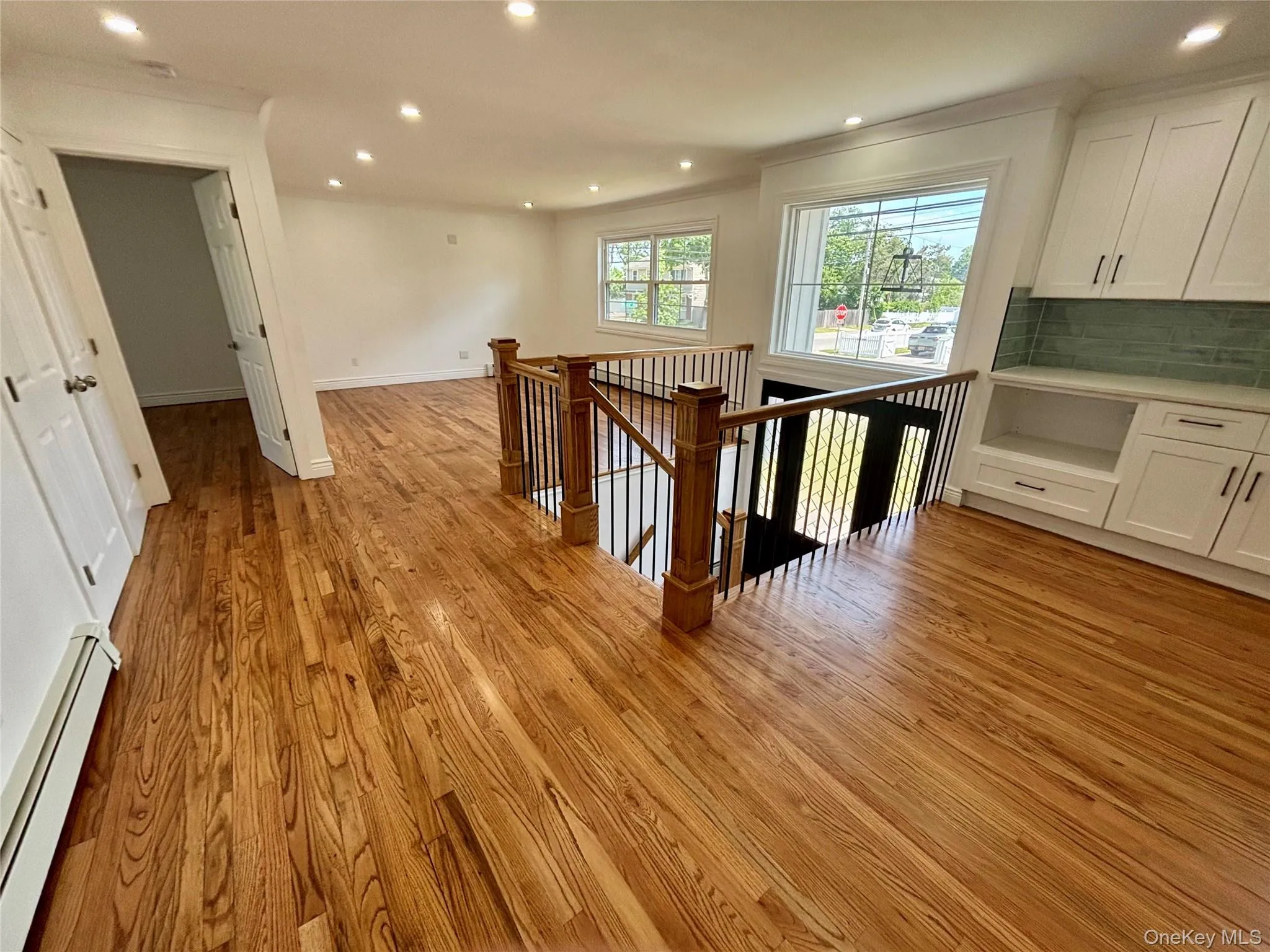 91 Washington Avenue, Babylon, NY, 6 Bedrooms Bedrooms, 9 Rooms Rooms,2 BathroomsBathrooms,Residential,For Rent,Washington,0,1013052 91 Washington Avenue, Babylon, NY, 6 Bedrooms Bedrooms, 9 Rooms Rooms,2 BathroomsBathrooms,Residential,For Rent,Washington,0,1013052