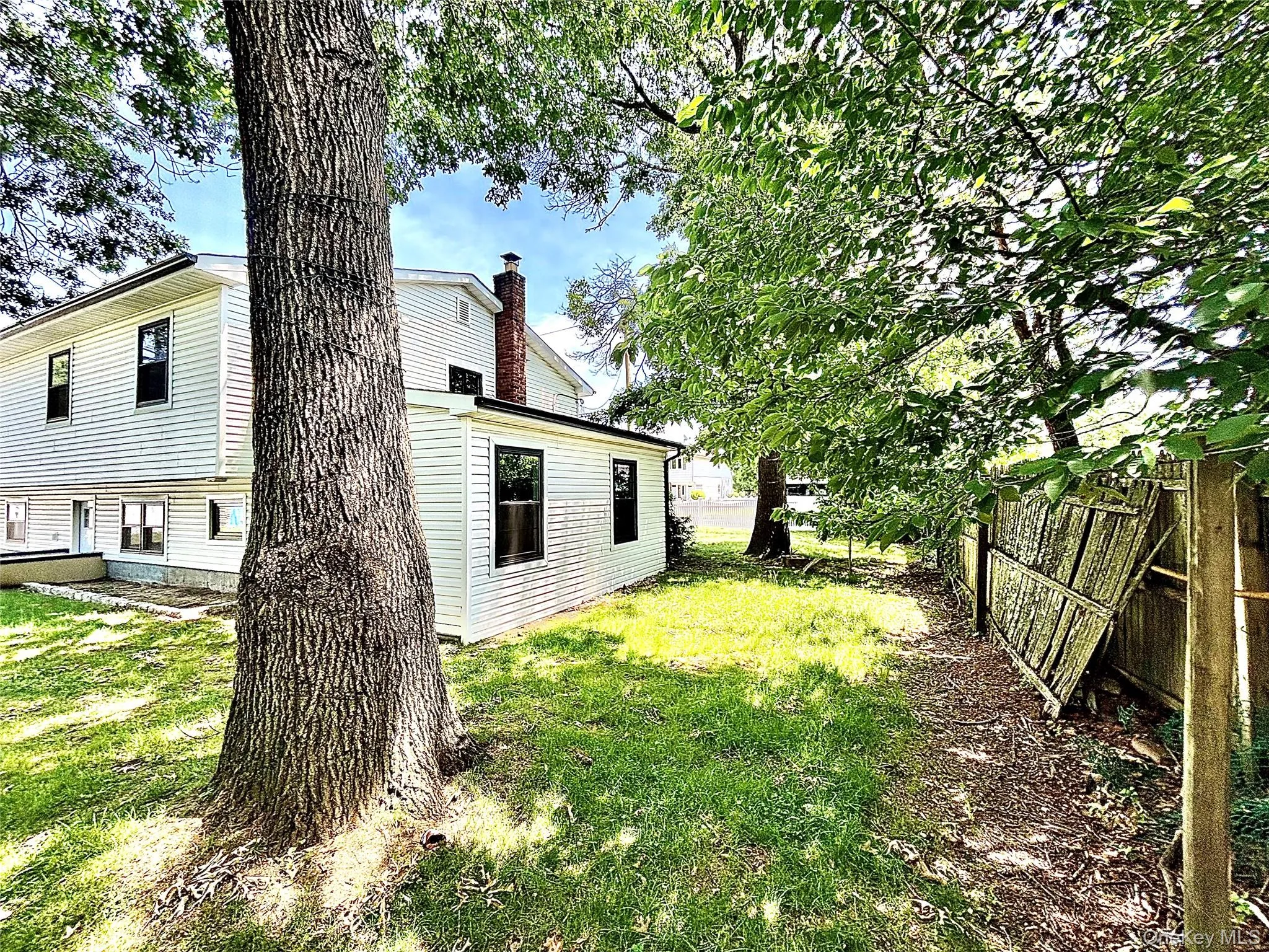 91 Washington Avenue, Babylon, NY, 6 Bedrooms Bedrooms, 9 Rooms Rooms,2 BathroomsBathrooms,Residential,For Rent,Washington,0,1013052 91 Washington Avenue, Babylon, NY, 6 Bedrooms Bedrooms, 9 Rooms Rooms,2 BathroomsBathrooms,Residential,For Rent,Washington,0,1013052