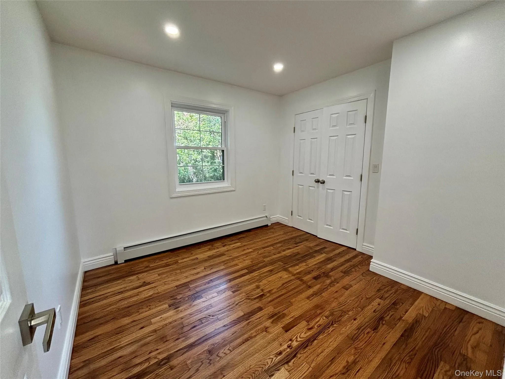91 Washington Avenue, Babylon, NY, 6 Bedrooms Bedrooms, 9 Rooms Rooms,2 BathroomsBathrooms,Residential,For Rent,Washington,0,1013052 91 Washington Avenue, Babylon, NY, 6 Bedrooms Bedrooms, 9 Rooms Rooms,2 BathroomsBathrooms,Residential,For Rent,Washington,0,1013052