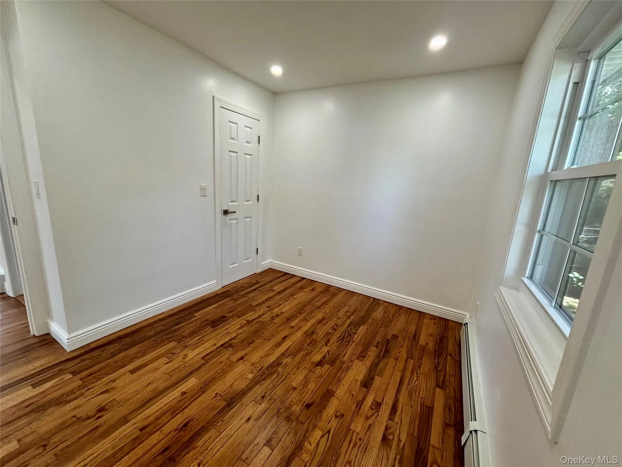 91 Washington Avenue, Babylon, NY, 6 Bedrooms Bedrooms, 9 Rooms Rooms,2 BathroomsBathrooms,Residential,For Rent,Washington,0,1013052 91 Washington Avenue, Babylon, NY, 6 Bedrooms Bedrooms, 9 Rooms Rooms,2 BathroomsBathrooms,Residential,For Rent,Washington,0,1013052