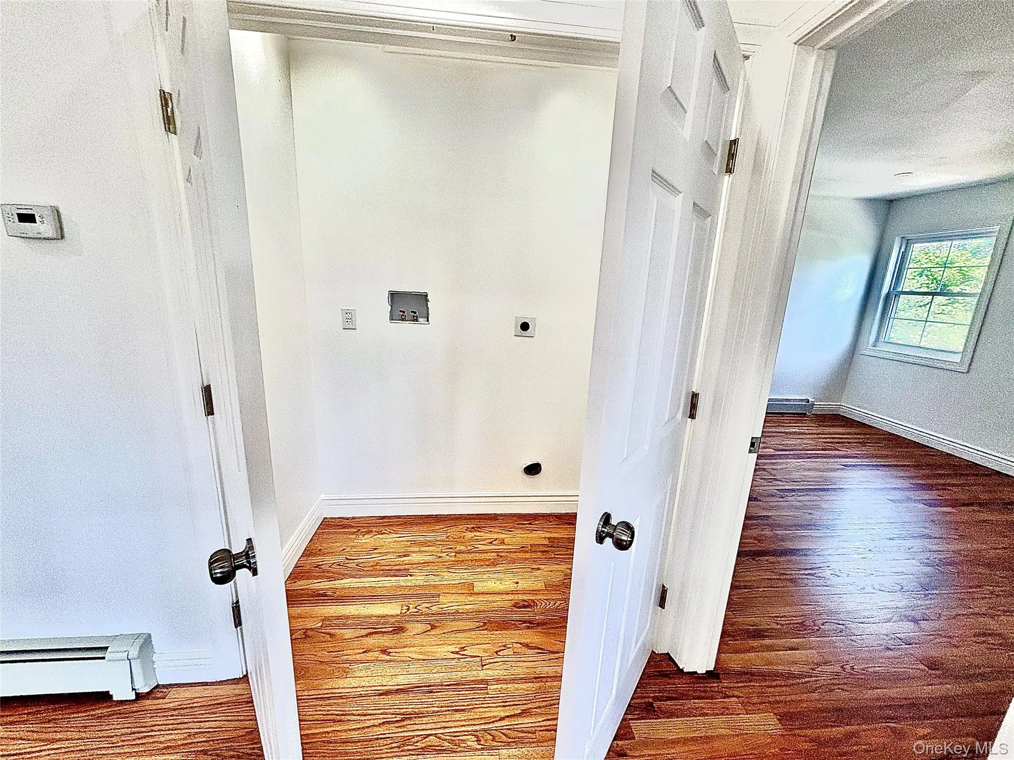 91 Washington Avenue, Babylon, NY, 6 Bedrooms Bedrooms, 9 Rooms Rooms,2 BathroomsBathrooms,Residential,For Rent,Washington,0,1013052 91 Washington Avenue, Babylon, NY, 6 Bedrooms Bedrooms, 9 Rooms Rooms,2 BathroomsBathrooms,Residential,For Rent,Washington,0,1013052