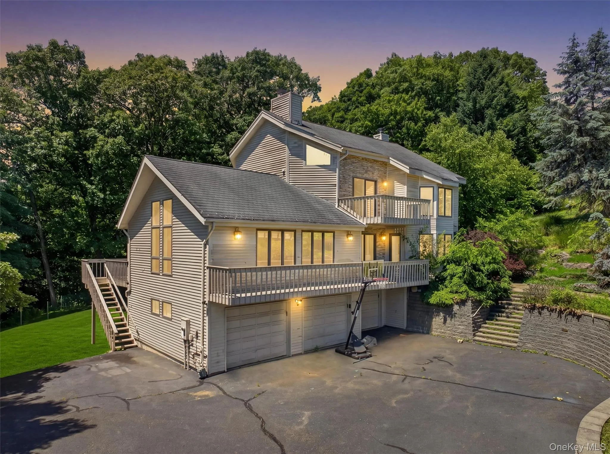 25 Ridge Road, Haverstraw, NY, 5 Bedrooms Bedrooms, 12 Rooms Rooms,4 BathroomsBathrooms,Residential,For Rent,Ridge,0,1013053 25 Ridge Road, Haverstraw, NY, 5 Bedrooms Bedrooms, 12 Rooms Rooms,4 BathroomsBathrooms,Residential,For Rent,Ridge,0,1013053
