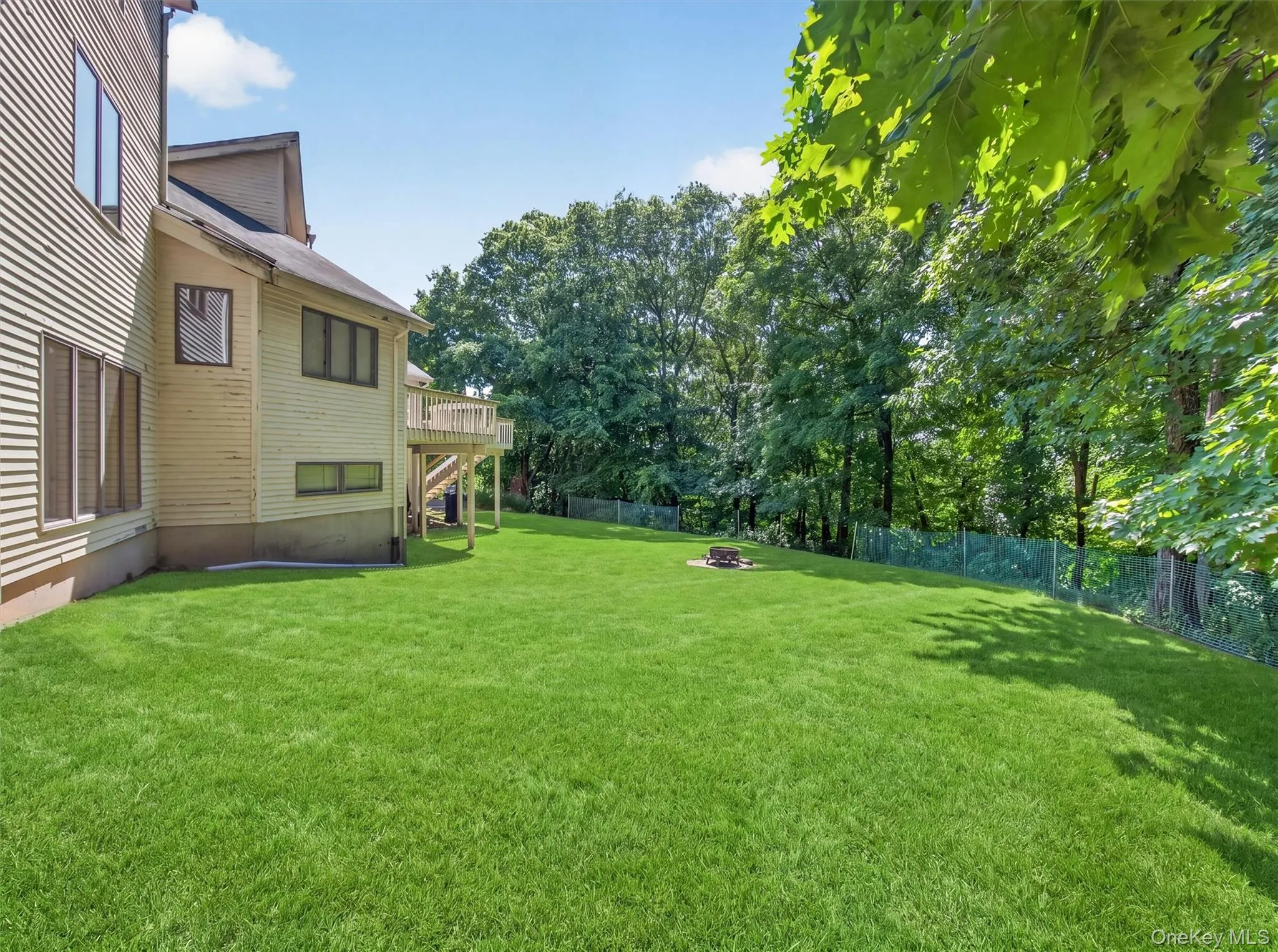 25 Ridge Road, Haverstraw, NY, 5 Bedrooms Bedrooms, 12 Rooms Rooms,4 BathroomsBathrooms,Residential,For Rent,Ridge,0,1013053 25 Ridge Road, Haverstraw, NY, 5 Bedrooms Bedrooms, 12 Rooms Rooms,4 BathroomsBathrooms,Residential,For Rent,Ridge,0,1013053