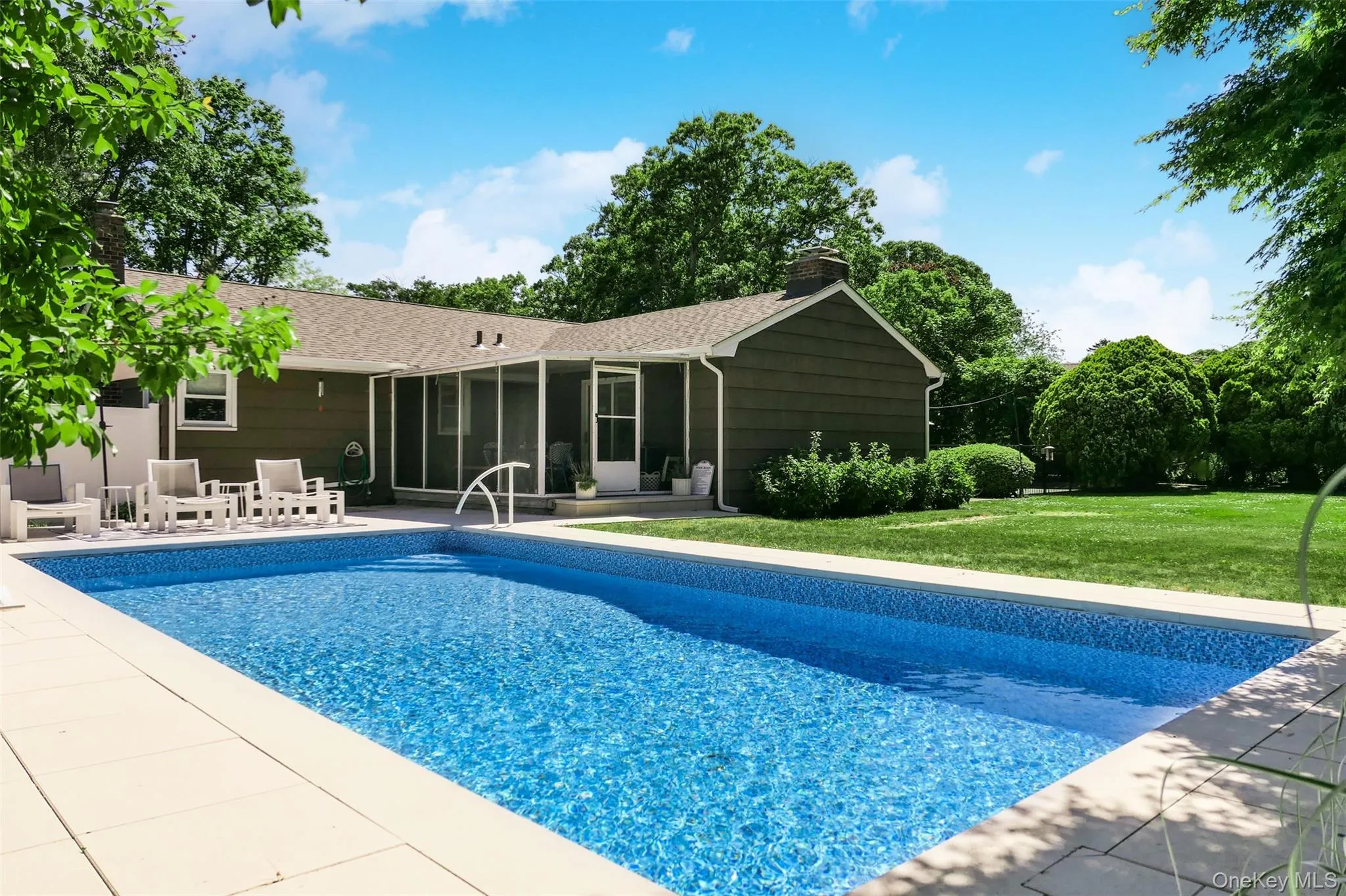 47 Oak Road, Brookhaven, NY, 3 Bedrooms Bedrooms, 8 Rooms Rooms,2 BathroomsBathrooms,Residential,For Rent,Oak,0,1013055 47 Oak Road, Brookhaven, NY, 3 Bedrooms Bedrooms, 8 Rooms Rooms,2 BathroomsBathrooms,Residential,For Rent,Oak,0,1013055