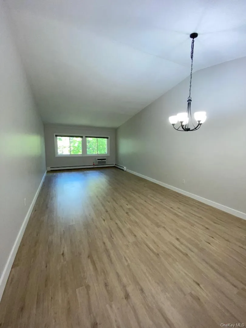 85 Middletown Road, Clarkstown, NY, 1 Bedroom Bedrooms, 4 Rooms Rooms,1 BathroomBathrooms,Residential Lease,For Rent,Middletown,0,1013056 85 Middletown Road, Clarkstown, NY, 1 Bedroom Bedrooms, 4 Rooms Rooms,1 BathroomBathrooms,Residential Lease,For Rent,Middletown,0,1013056