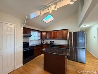 23 Alhambra Avenue, Babylon, NY, 3 Bedrooms Bedrooms, 6 Rooms Rooms,1 BathroomBathrooms,Residential Lease,For Rent,Alhambra,0,1013058 23 Alhambra Avenue, Babylon, NY, 3 Bedrooms Bedrooms, 6 Rooms Rooms,1 BathroomBathrooms,Residential Lease,For Rent,Alhambra,0,1013058