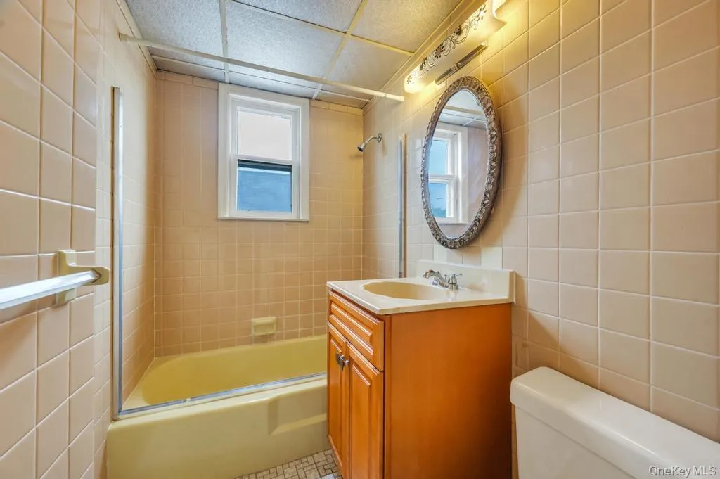 13715 169th Street, New York, NY, 4 Bedrooms Bedrooms, 8 Rooms Rooms,3 BathroomsBathrooms,Residential,For Rent,169th,0,1013059 13715 169th Street, New York, NY, 4 Bedrooms Bedrooms, 8 Rooms Rooms,3 BathroomsBathrooms,Residential,For Rent,169th,0,1013059