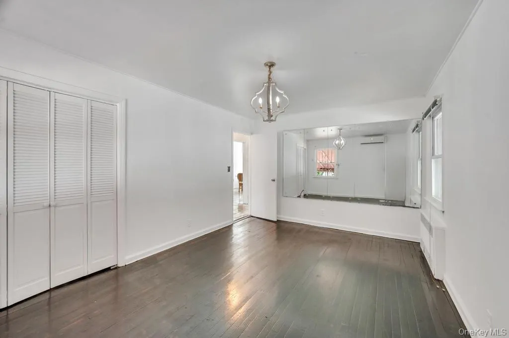 13715 169th Street, New York, NY, 4 Bedrooms Bedrooms, 8 Rooms Rooms,3 BathroomsBathrooms,Residential,For Rent,169th,0,1013059 13715 169th Street, New York, NY, 4 Bedrooms Bedrooms, 8 Rooms Rooms,3 BathroomsBathrooms,Residential,For Rent,169th,0,1013059