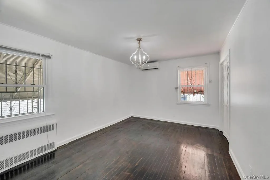13715 169th Street, New York, NY, 4 Bedrooms Bedrooms, 8 Rooms Rooms,3 BathroomsBathrooms,Residential,For Rent,169th,0,1013059 13715 169th Street, New York, NY, 4 Bedrooms Bedrooms, 8 Rooms Rooms,3 BathroomsBathrooms,Residential,For Rent,169th,0,1013059