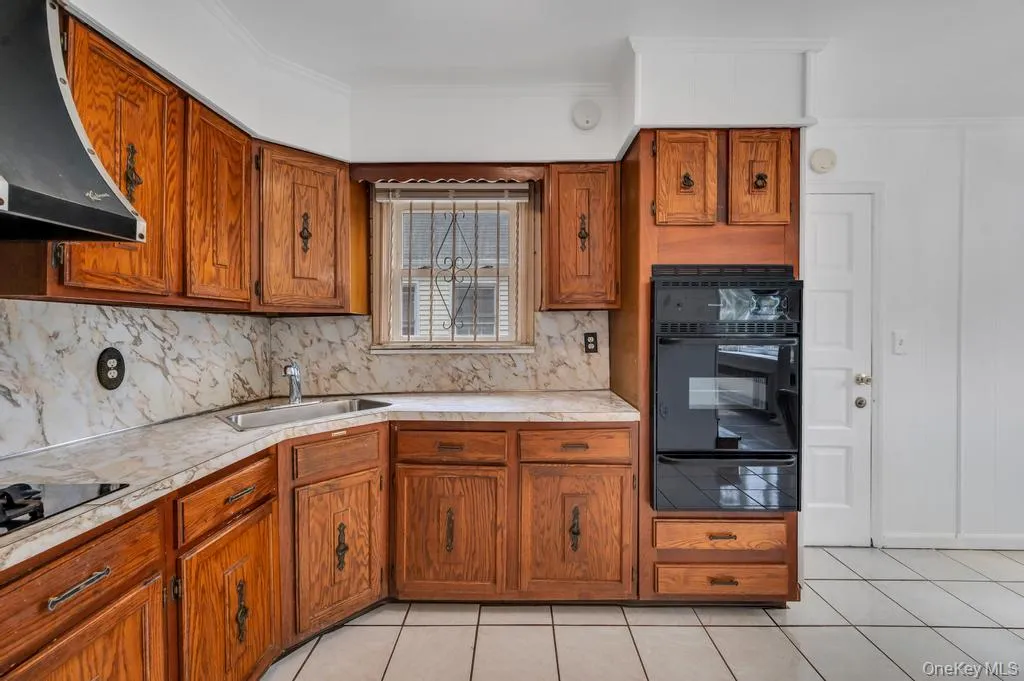 13715 169th Street, New York, NY, 4 Bedrooms Bedrooms, 8 Rooms Rooms,3 BathroomsBathrooms,Residential,For Rent,169th,0,1013059 13715 169th Street, New York, NY, 4 Bedrooms Bedrooms, 8 Rooms Rooms,3 BathroomsBathrooms,Residential,For Rent,169th,0,1013059