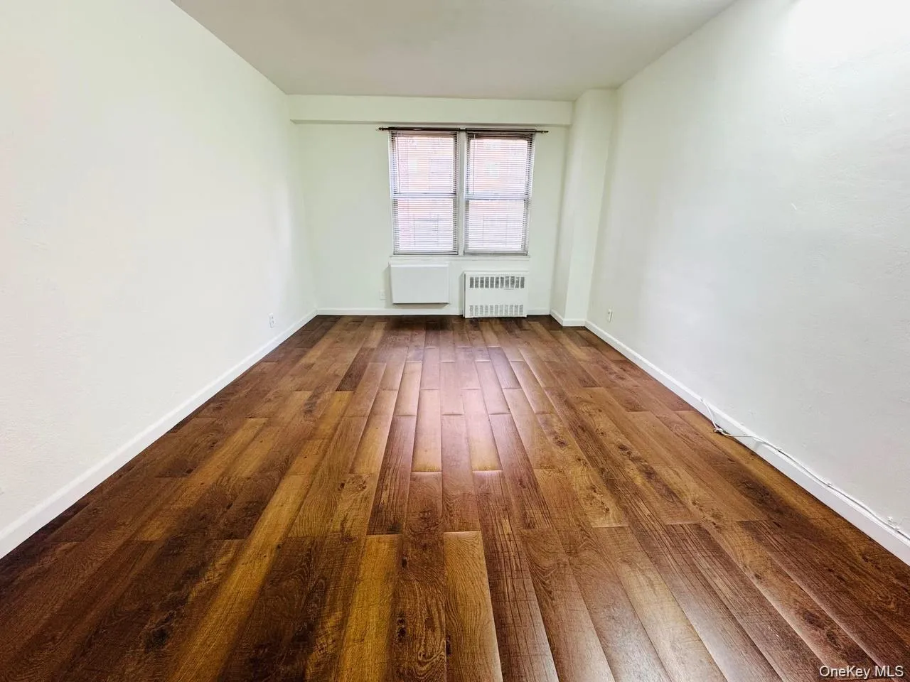4310 Kissena Boulevard, New York, NY, 2 Bedrooms Bedrooms, 5 Rooms Rooms,1 BathroomBathrooms,Residential,For Rent,Kissena,0,1013061 4310 Kissena Boulevard, New York, NY, 2 Bedrooms Bedrooms, 5 Rooms Rooms,1 BathroomBathrooms,Residential,For Rent,Kissena,0,1013061