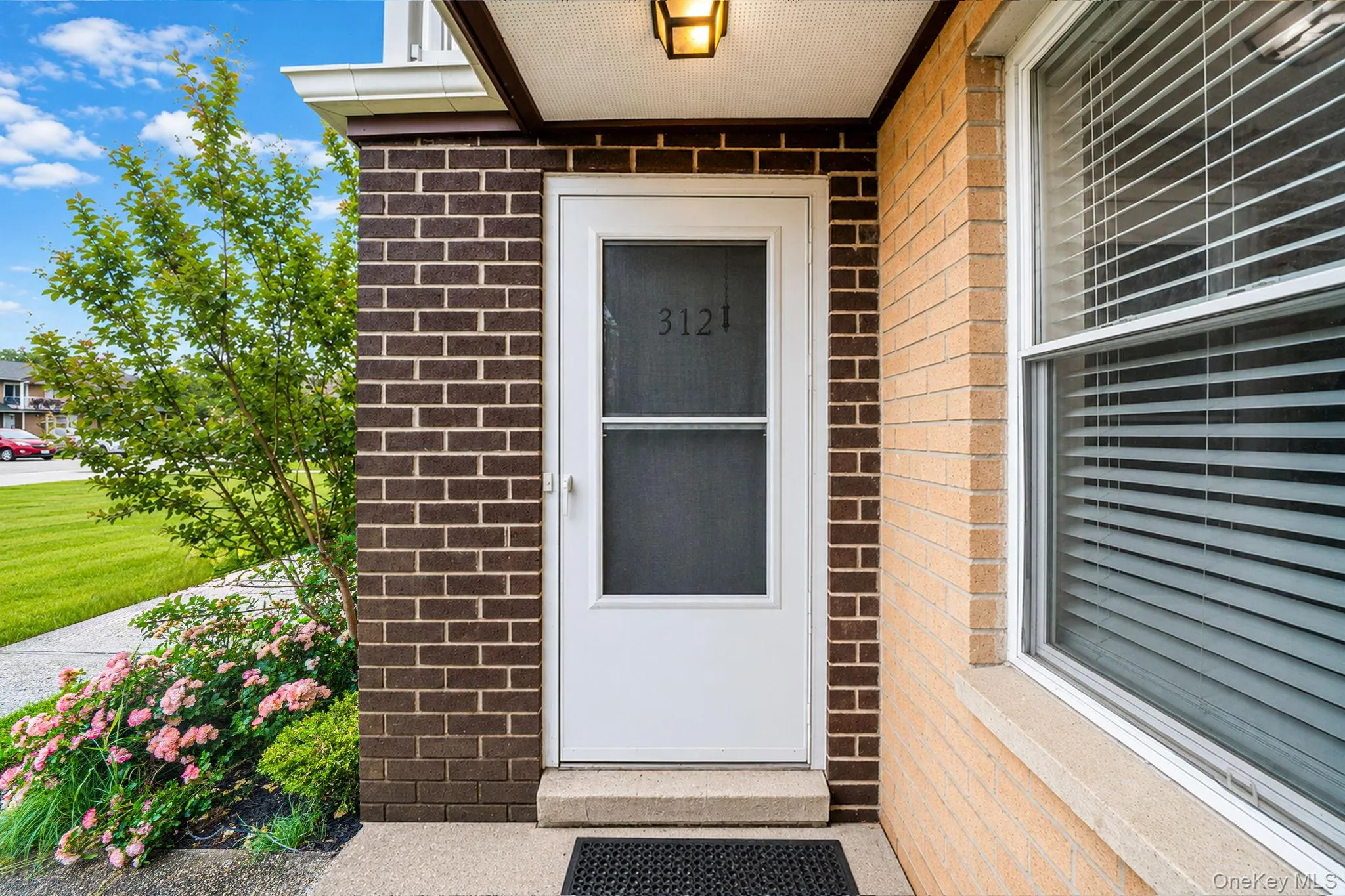 312 Artist Lake Drive, Brookhaven, NY, 1 Bedroom Bedrooms, 4 Rooms Rooms,1 BathroomBathrooms,Residential,For Rent,Artist Lake,0,1013062 312 Artist Lake Drive, Brookhaven, NY, 1 Bedroom Bedrooms, 4 Rooms Rooms,1 BathroomBathrooms,Residential,For Rent,Artist Lake,0,1013062