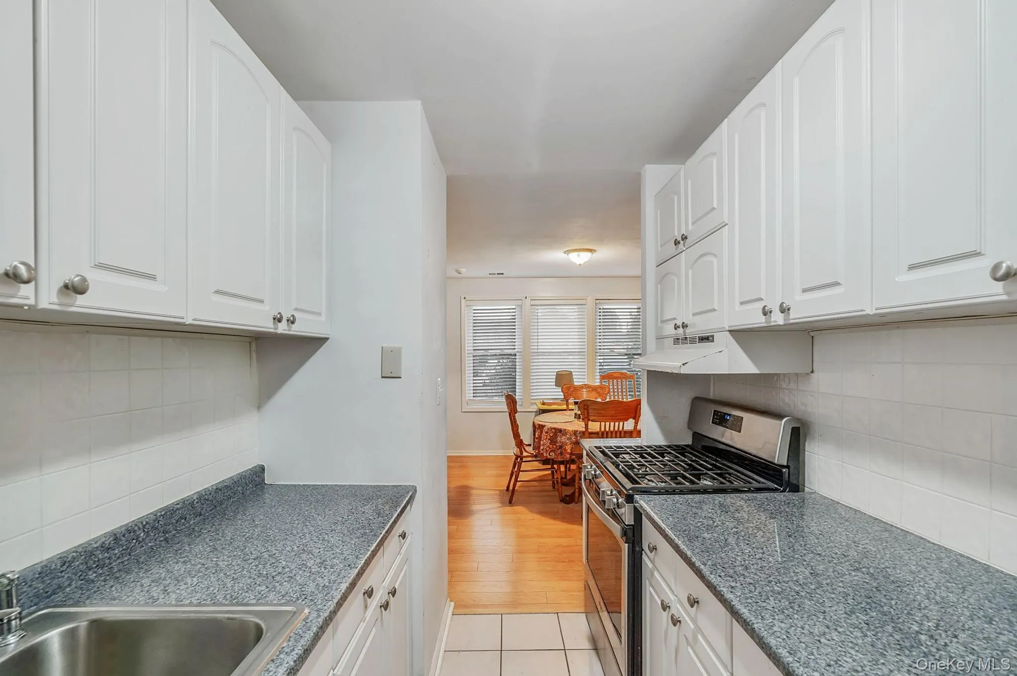 312 Artist Lake Drive, Brookhaven, NY, 1 Bedroom Bedrooms, 4 Rooms Rooms,1 BathroomBathrooms,Residential,For Rent,Artist Lake,0,1013062 312 Artist Lake Drive, Brookhaven, NY, 1 Bedroom Bedrooms, 4 Rooms Rooms,1 BathroomBathrooms,Residential,For Rent,Artist Lake,0,1013062