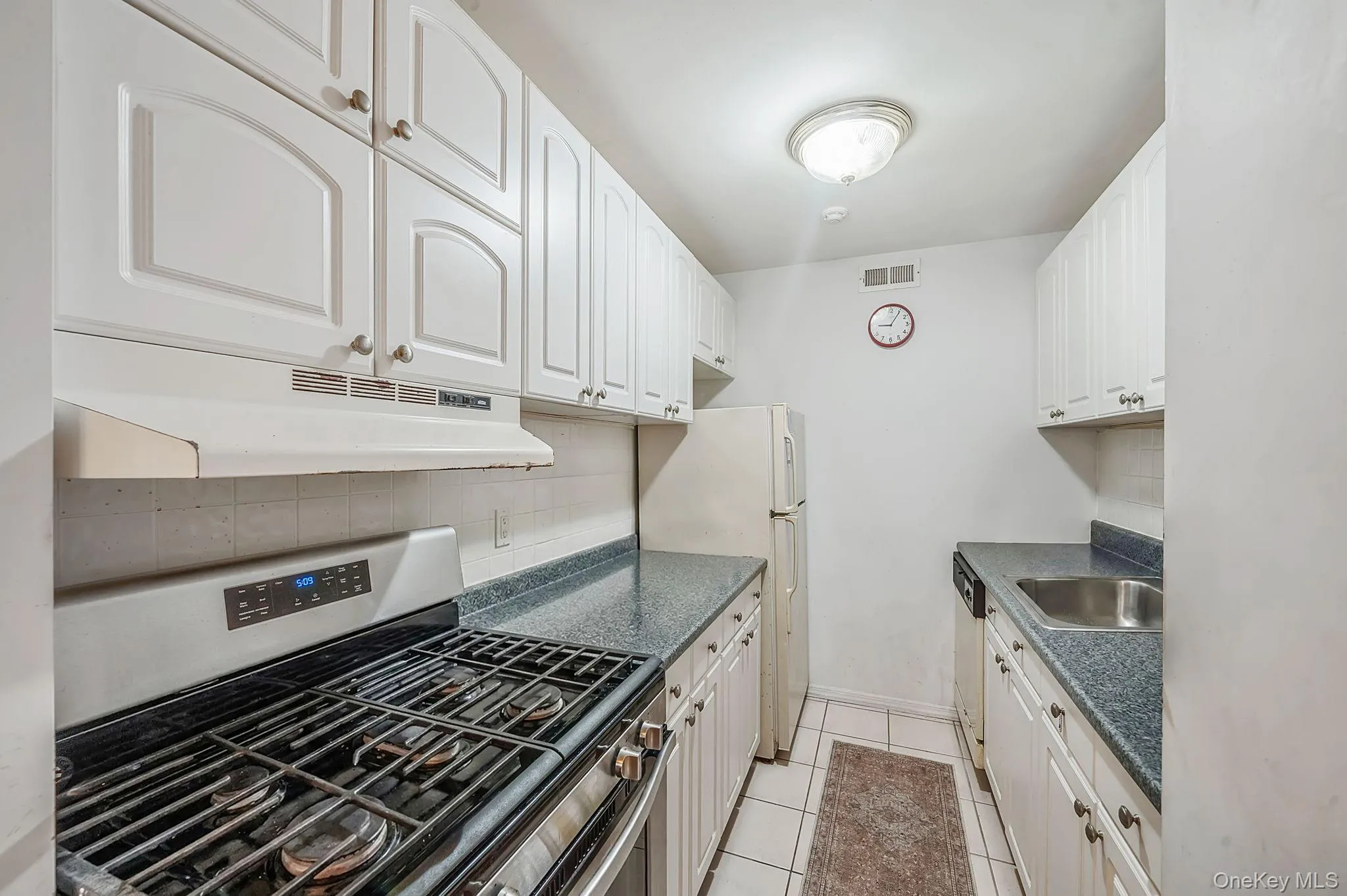 312 Artist Lake Drive, Brookhaven, NY, 1 Bedroom Bedrooms, 4 Rooms Rooms,1 BathroomBathrooms,Residential,For Rent,Artist Lake,0,1013062 312 Artist Lake Drive, Brookhaven, NY, 1 Bedroom Bedrooms, 4 Rooms Rooms,1 BathroomBathrooms,Residential,For Rent,Artist Lake,0,1013062
