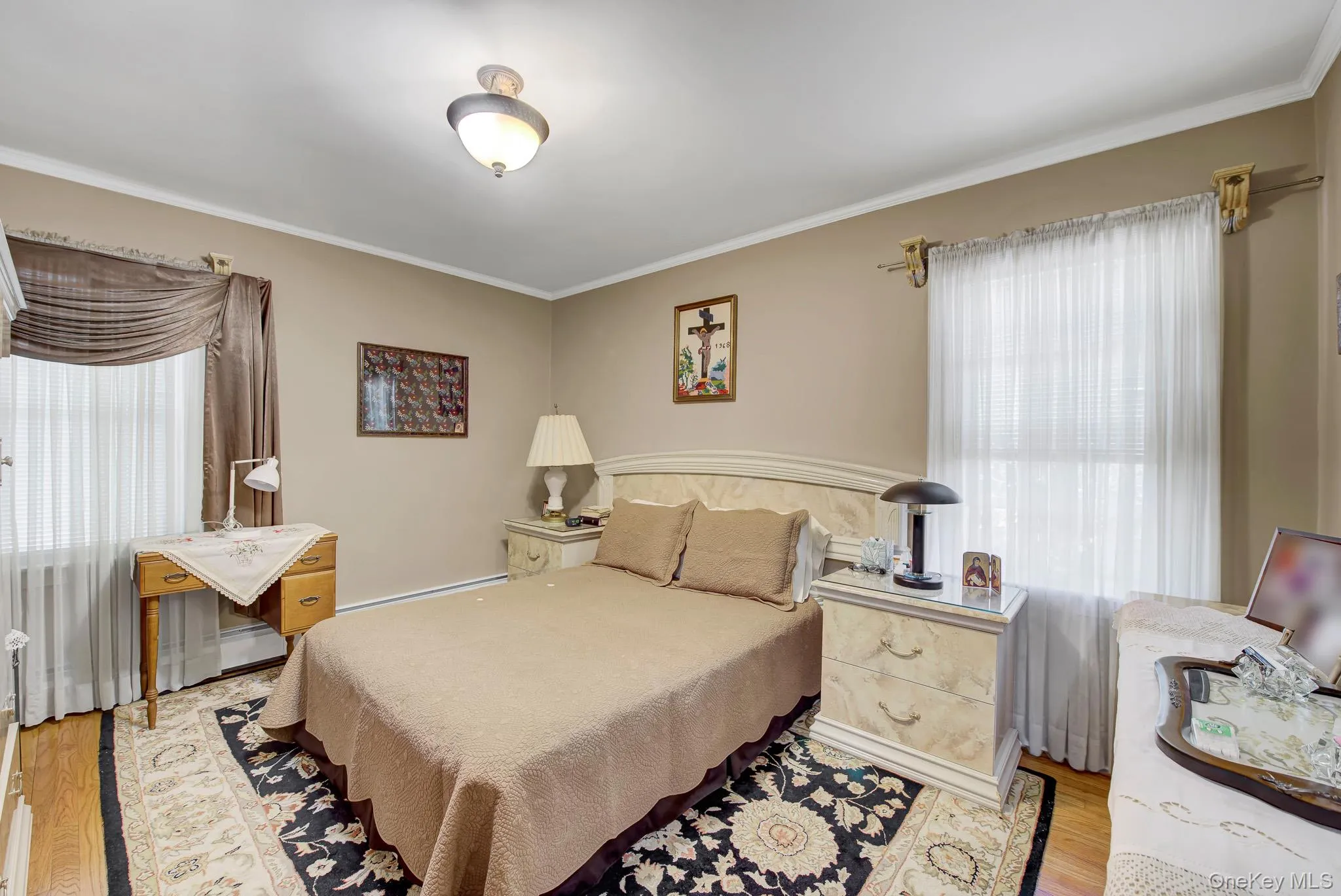 32 Celler Avenue, North Hempstead, NY, 4 Bedrooms Bedrooms, 9 Rooms Rooms,1 BathroomBathrooms,Residential,For Rent,Celler,0,1013063 32 Celler Avenue, North Hempstead, NY, 4 Bedrooms Bedrooms, 9 Rooms Rooms,1 BathroomBathrooms,Residential,For Rent,Celler,0,1013063