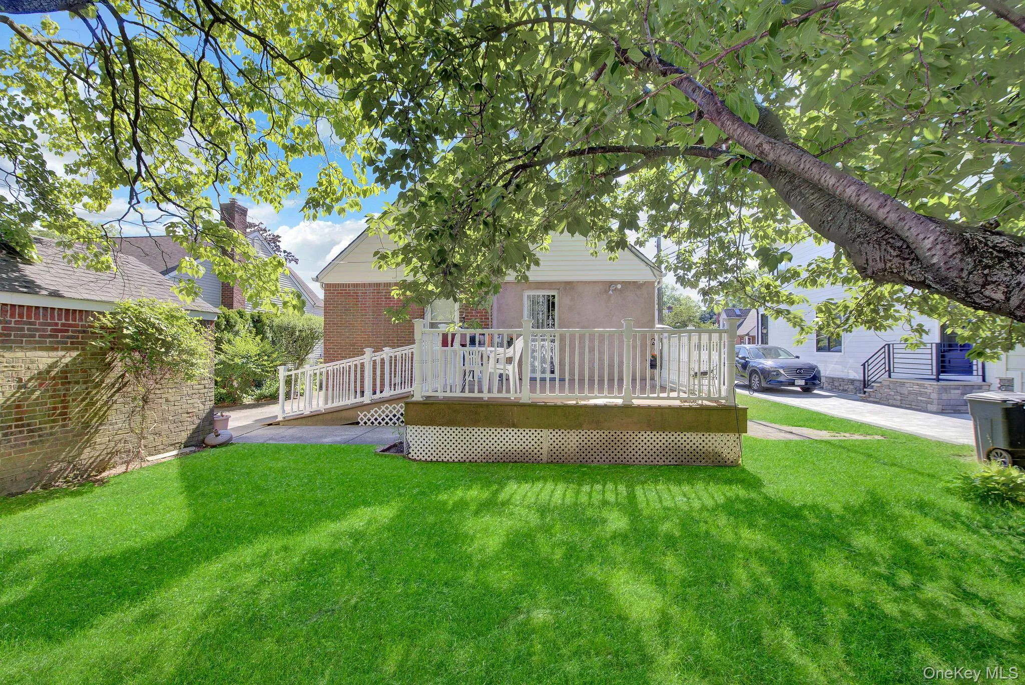 32 Celler Avenue, North Hempstead, NY, 4 Bedrooms Bedrooms, 9 Rooms Rooms,1 BathroomBathrooms,Residential,For Rent,Celler,0,1013063 32 Celler Avenue, North Hempstead, NY, 4 Bedrooms Bedrooms, 9 Rooms Rooms,1 BathroomBathrooms,Residential,For Rent,Celler,0,1013063